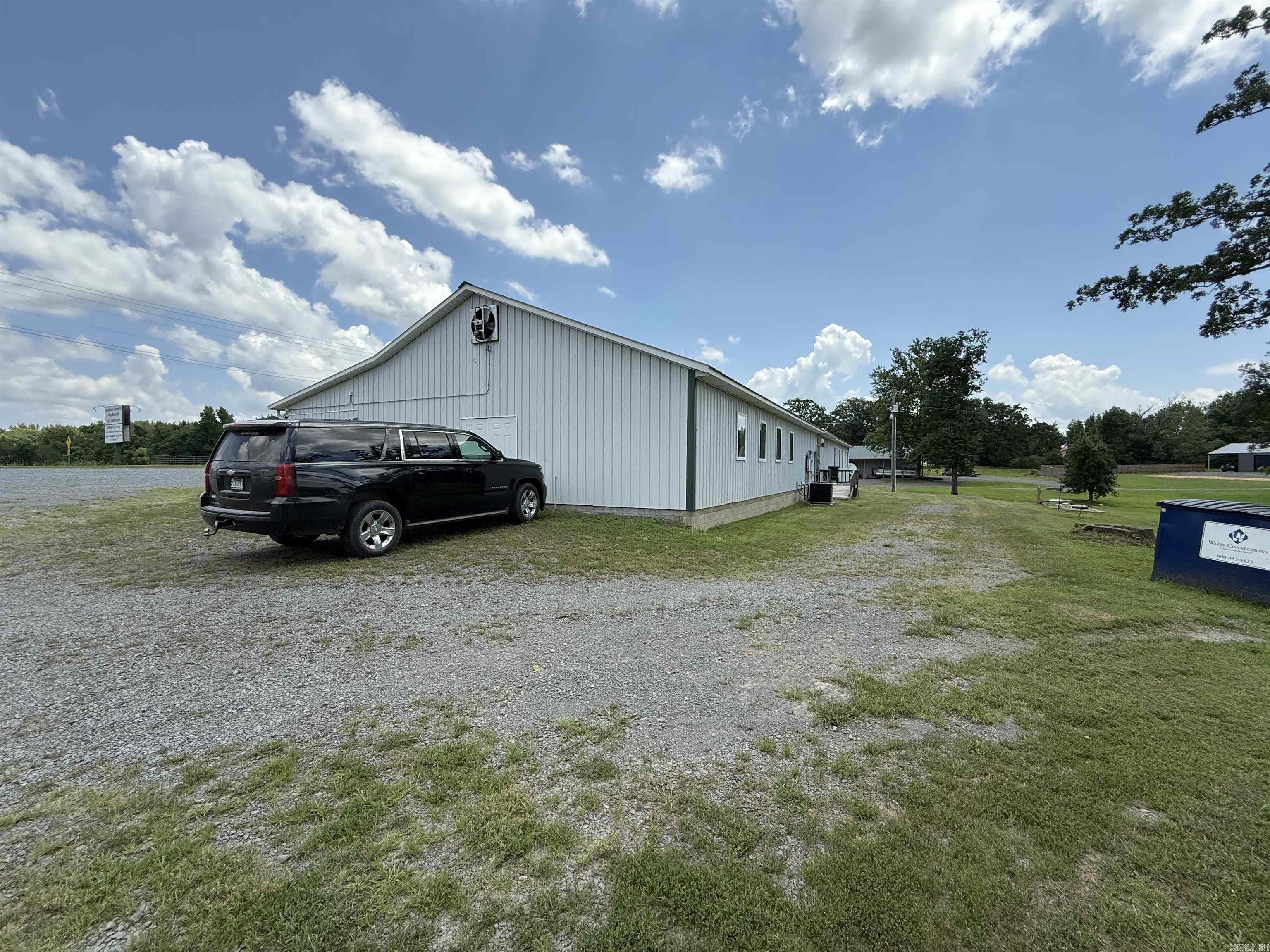 6757 Greers Ferry Rd.  Greers Ferry, AR