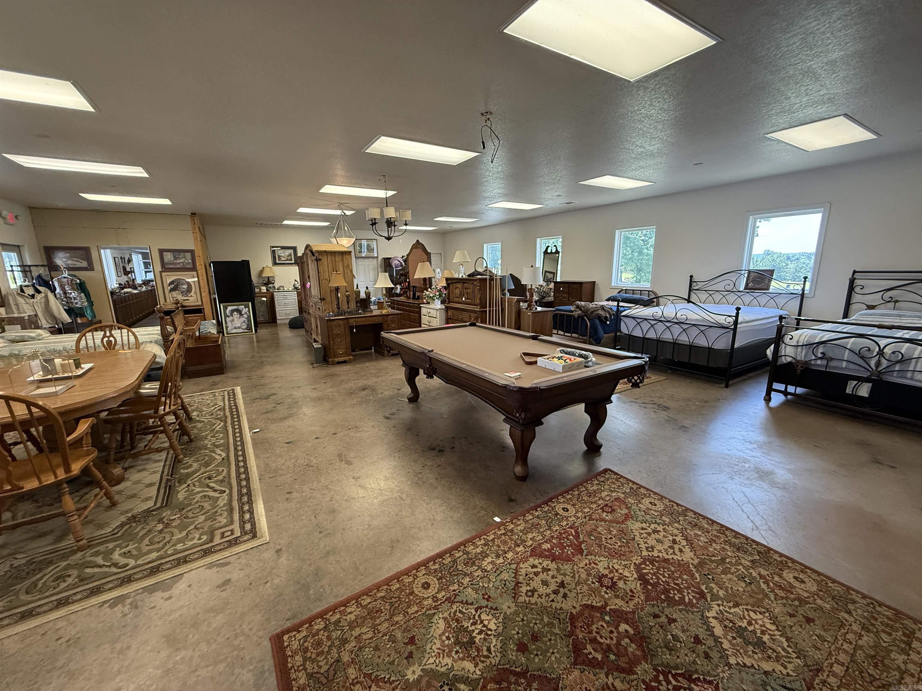 6757 Greers Ferry Rd.  Greers Ferry, AR