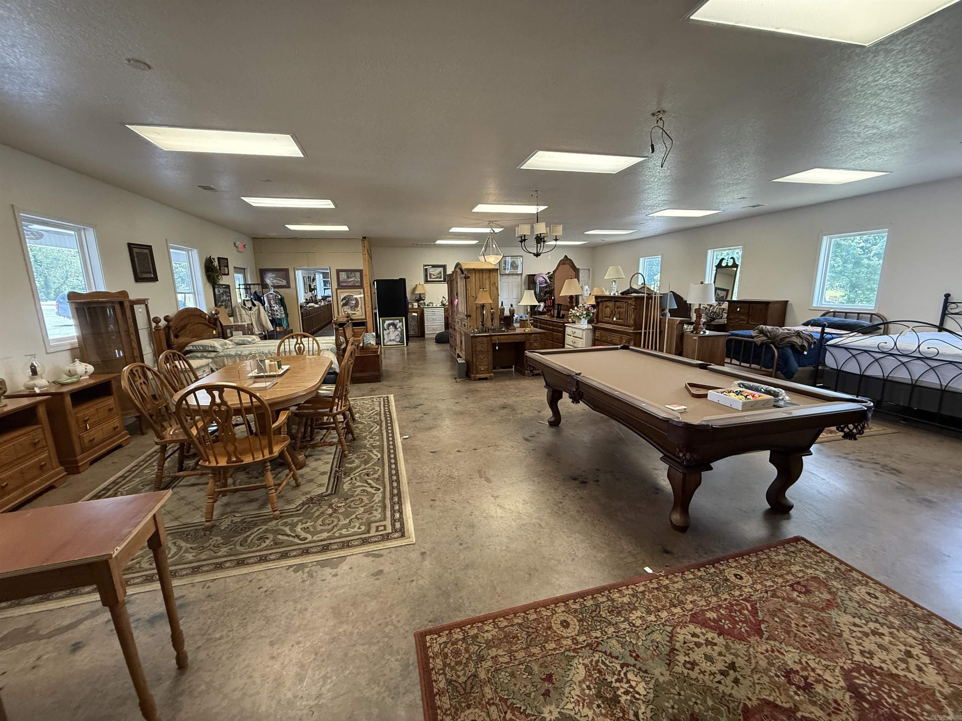 6757 Greers Ferry Rd.  Greers Ferry, AR