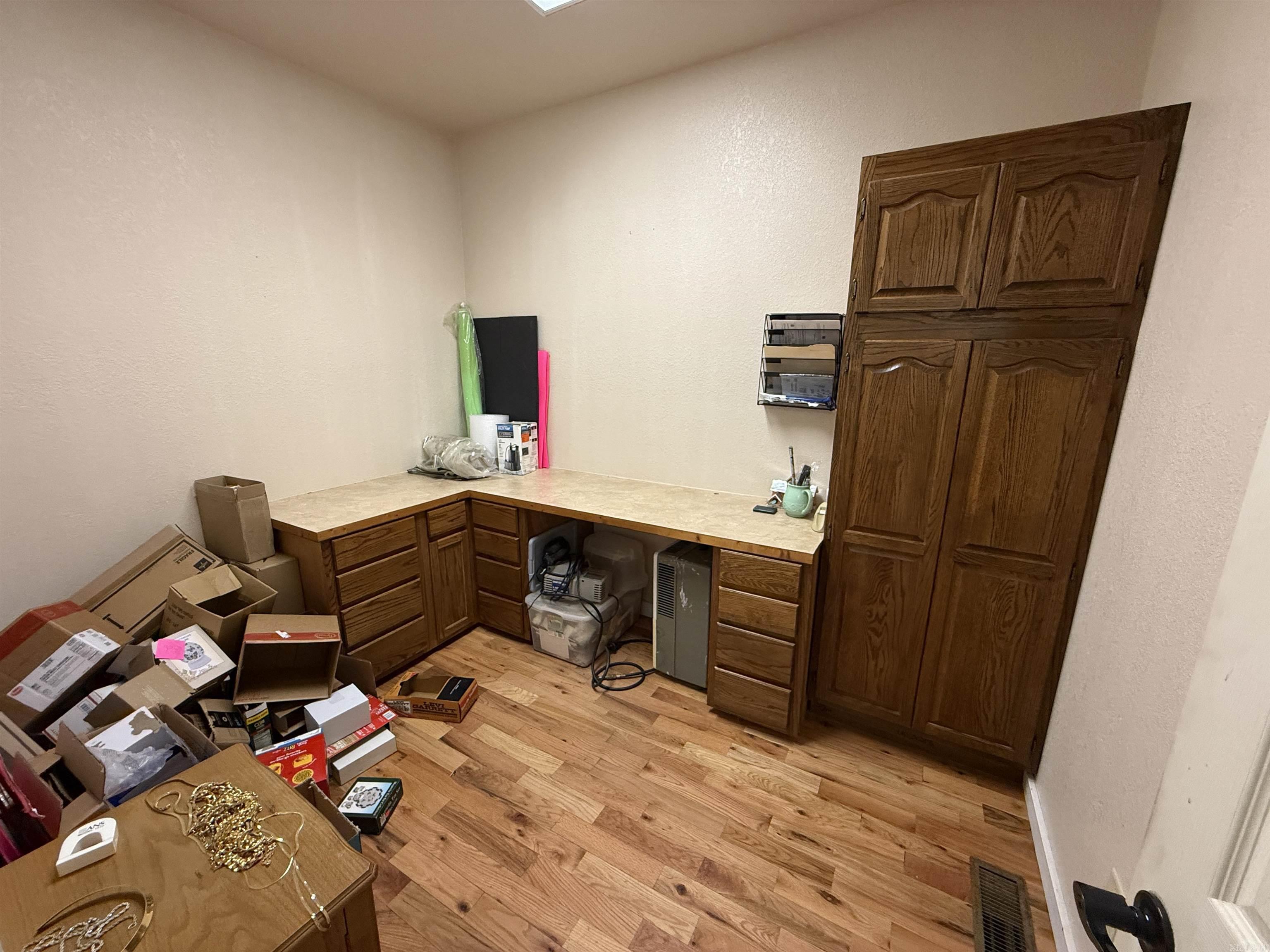 6757 Greers Ferry Rd.  Greers Ferry, AR