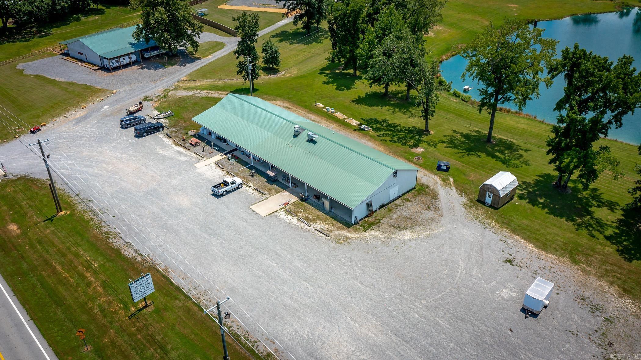 6757 Greers Ferry Rd.  Greers Ferry, AR