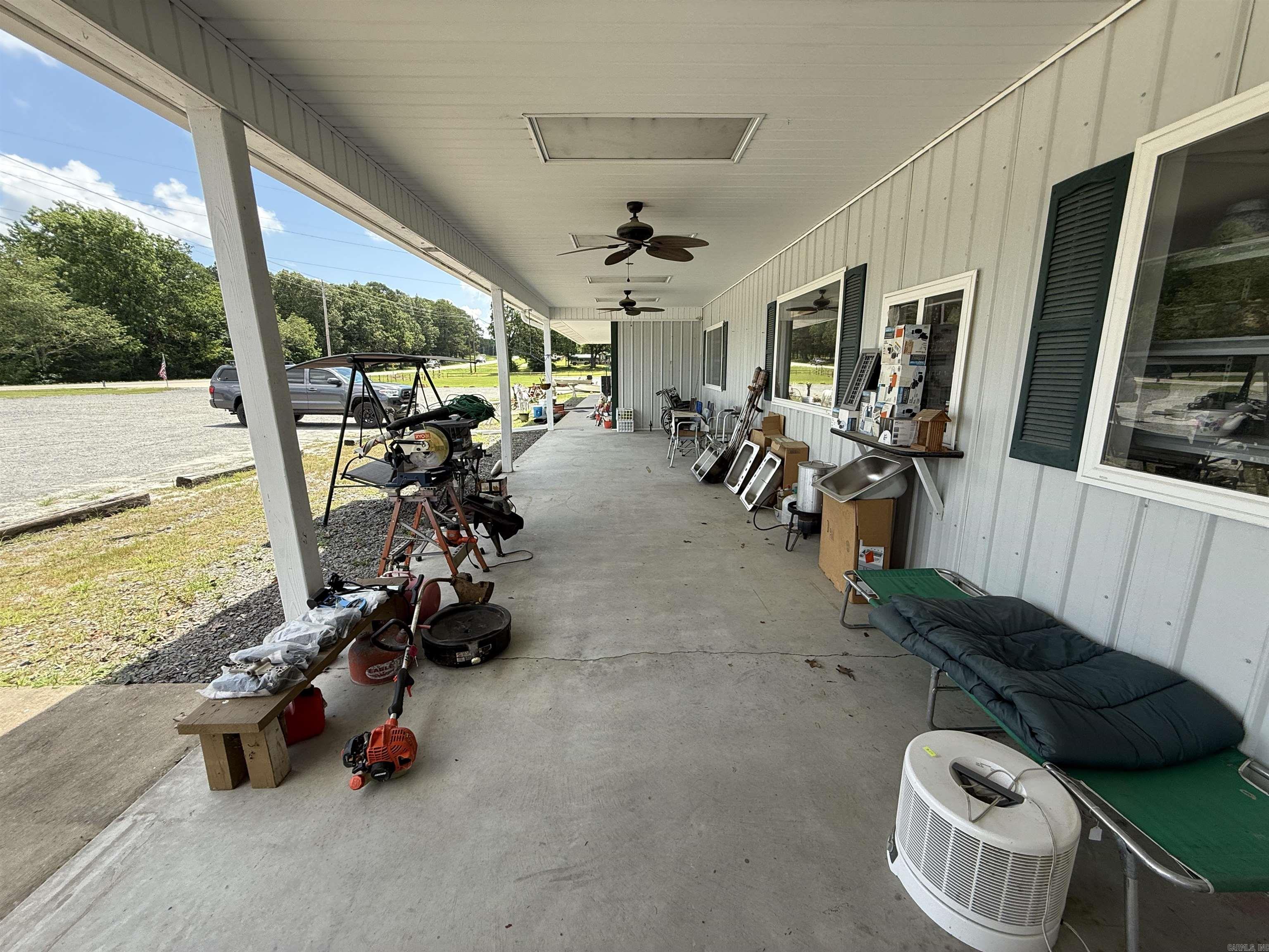 6757 Greers Ferry Rd.  Greers Ferry, AR