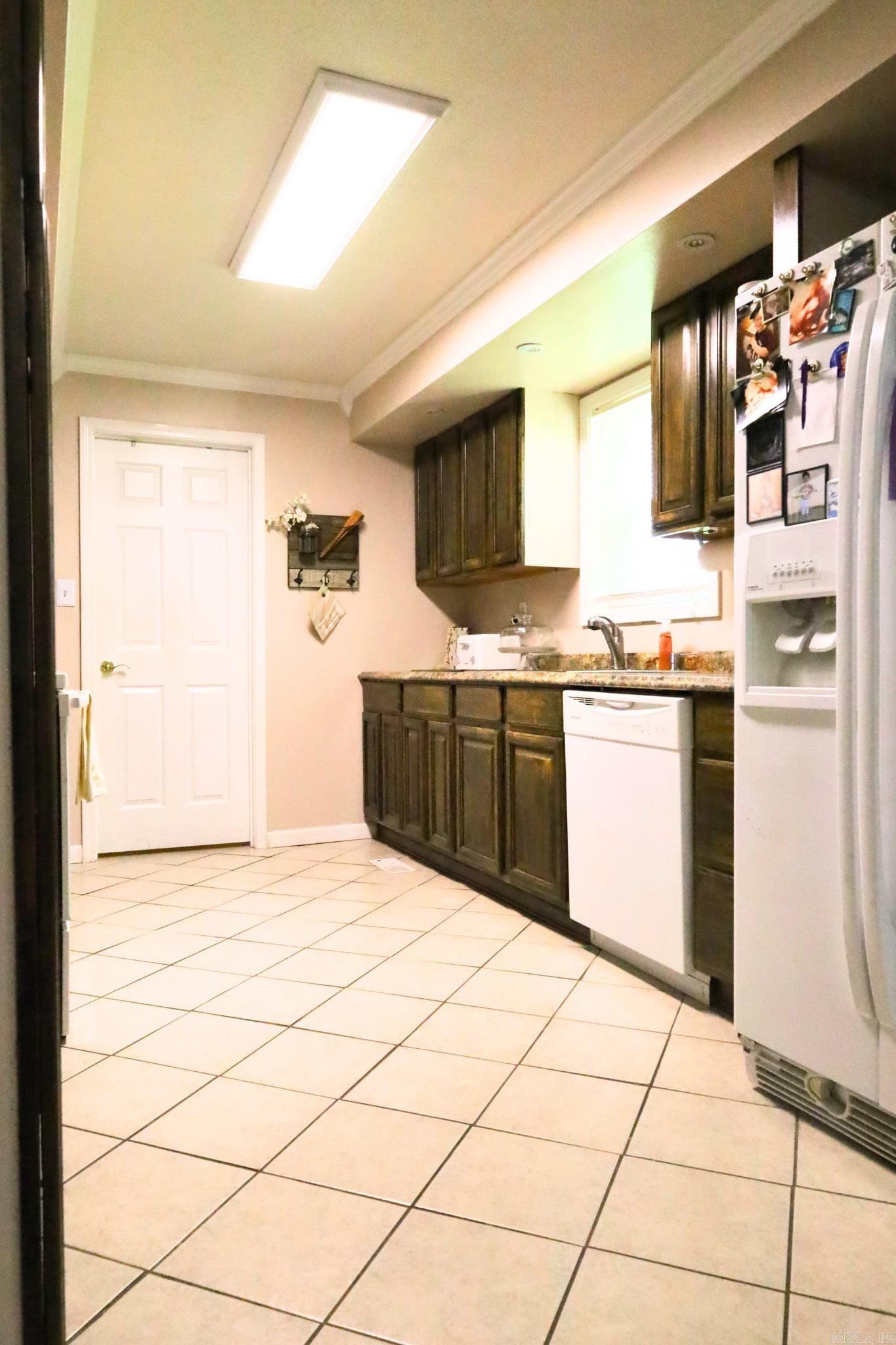 5805 Twin Pine Dr  Paragould, AR