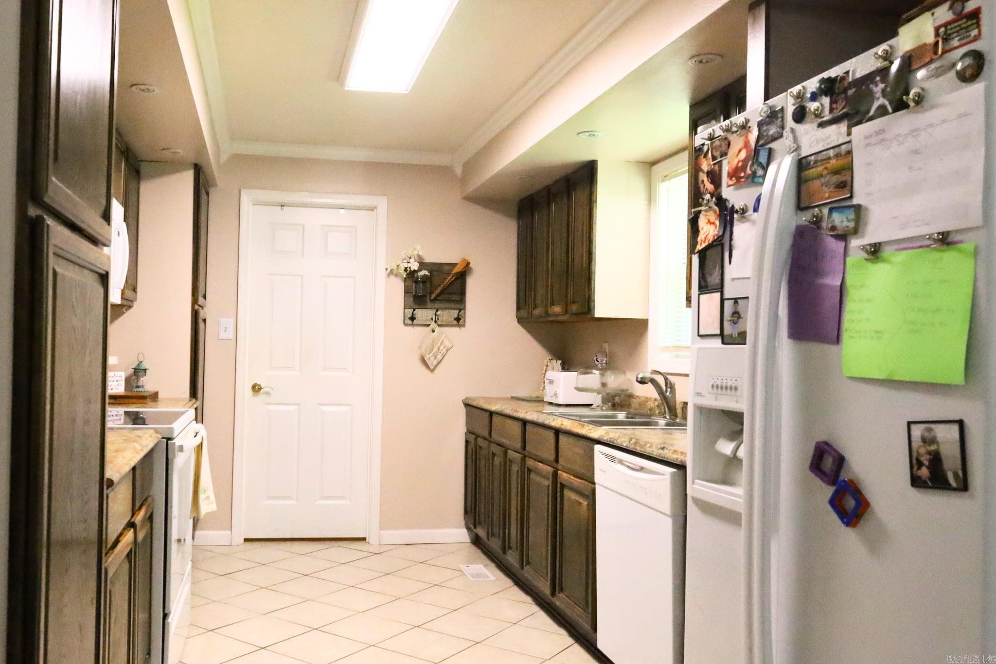 5805 Twin Pine Dr  Paragould, AR