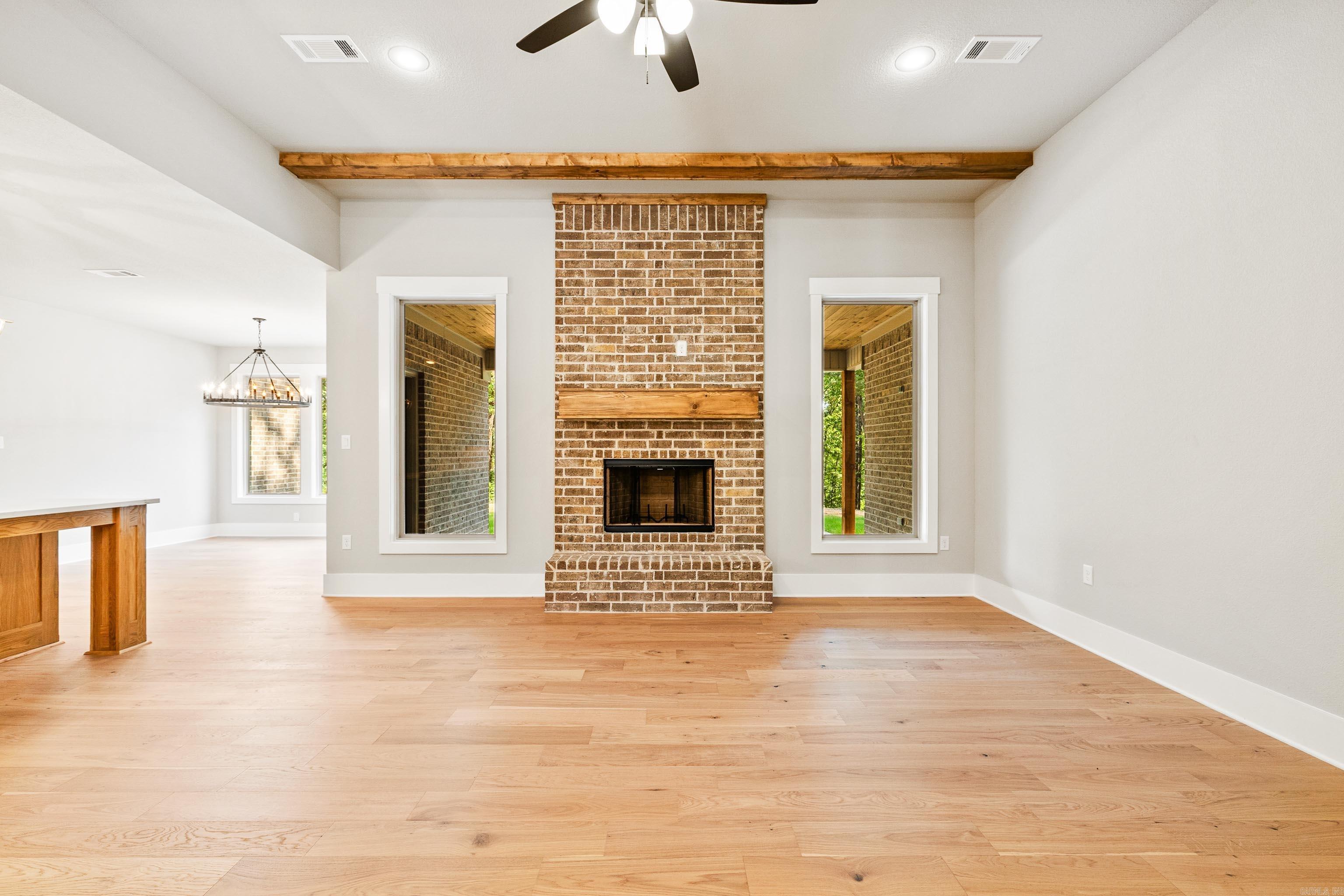 9325 Gunter Loop Benton, AR 72019