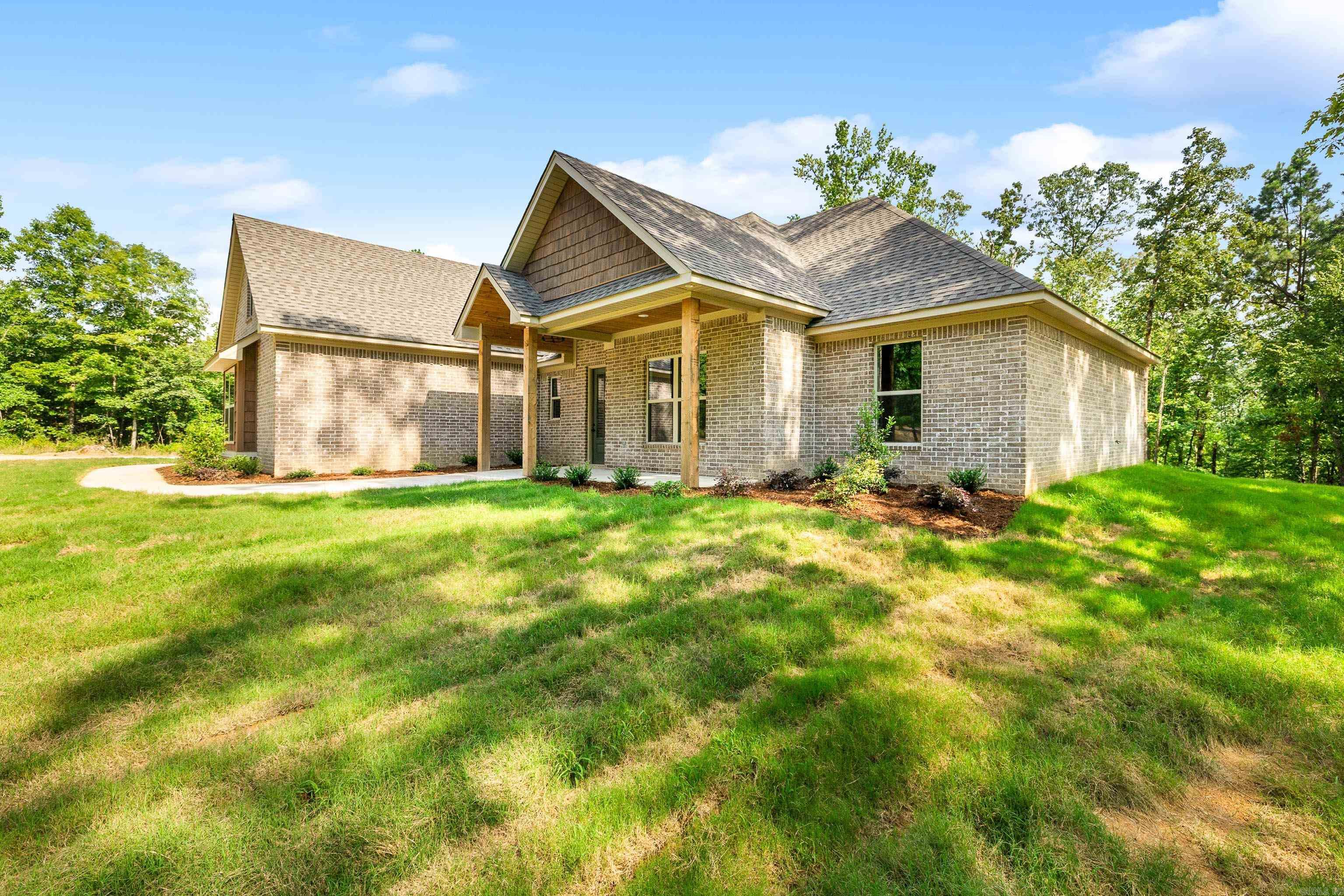 9325 Gunter Loop Benton, AR 72019