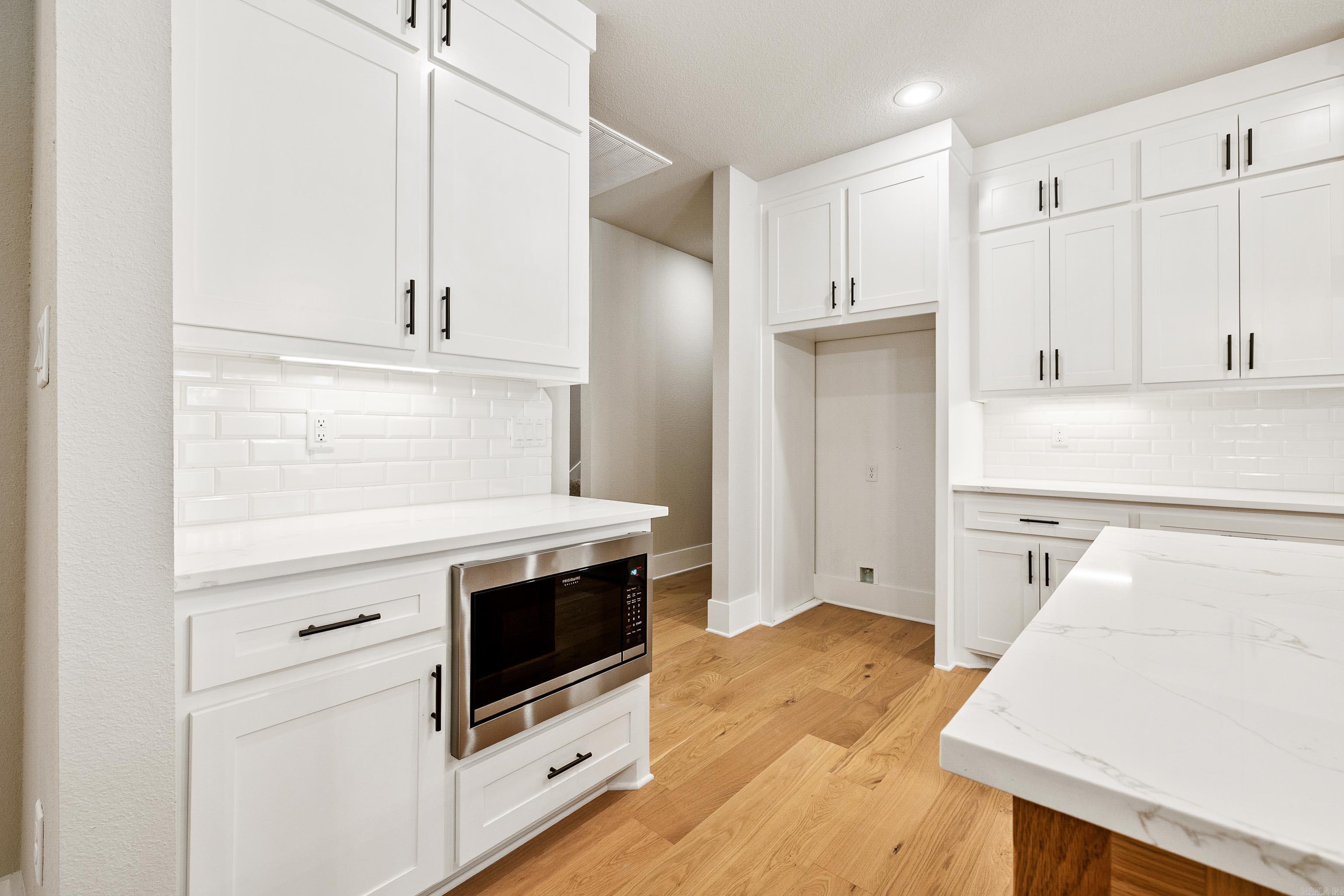 9325 Gunter Loop Benton, AR 72019