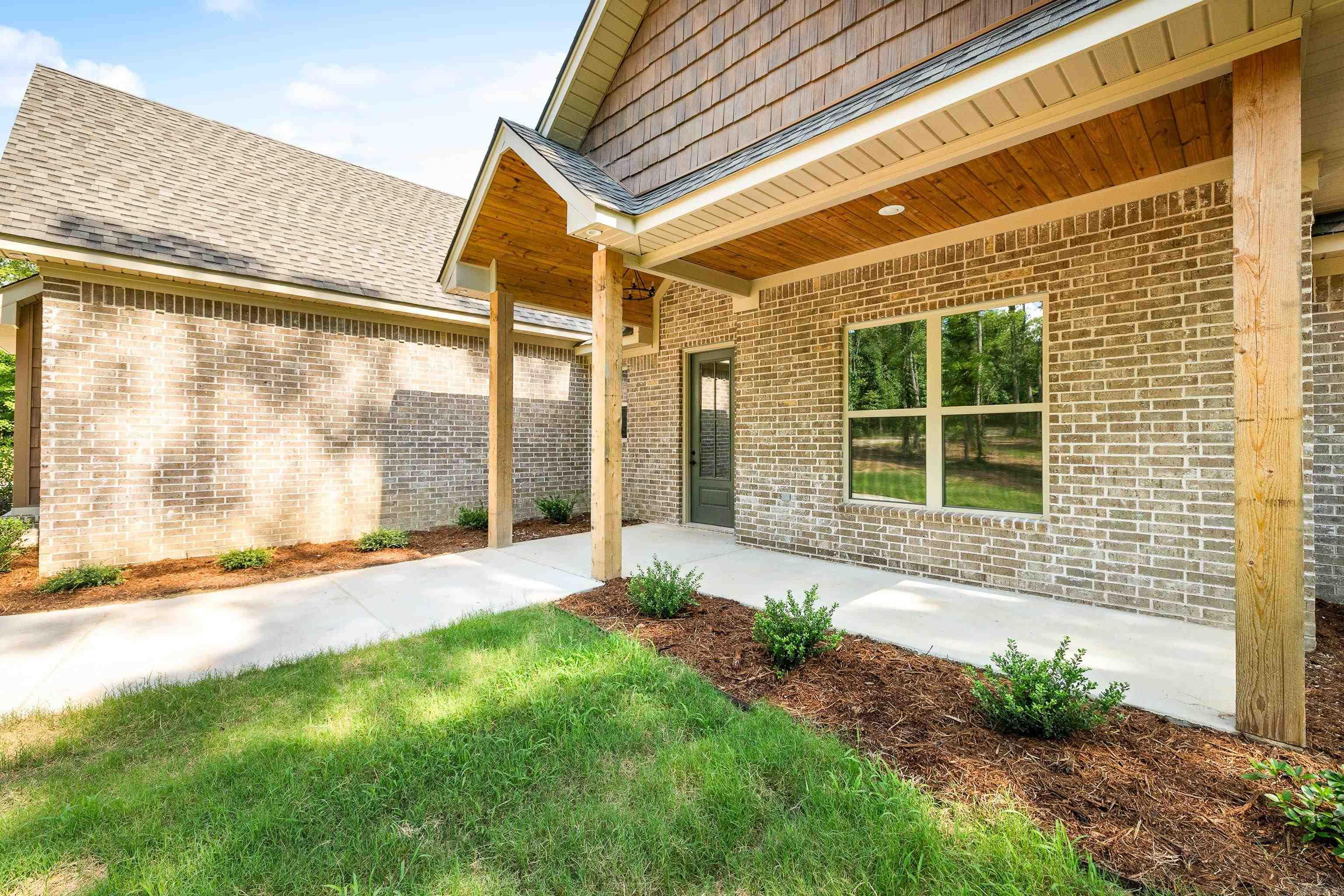 9325 Gunter Loop Benton, AR 72019