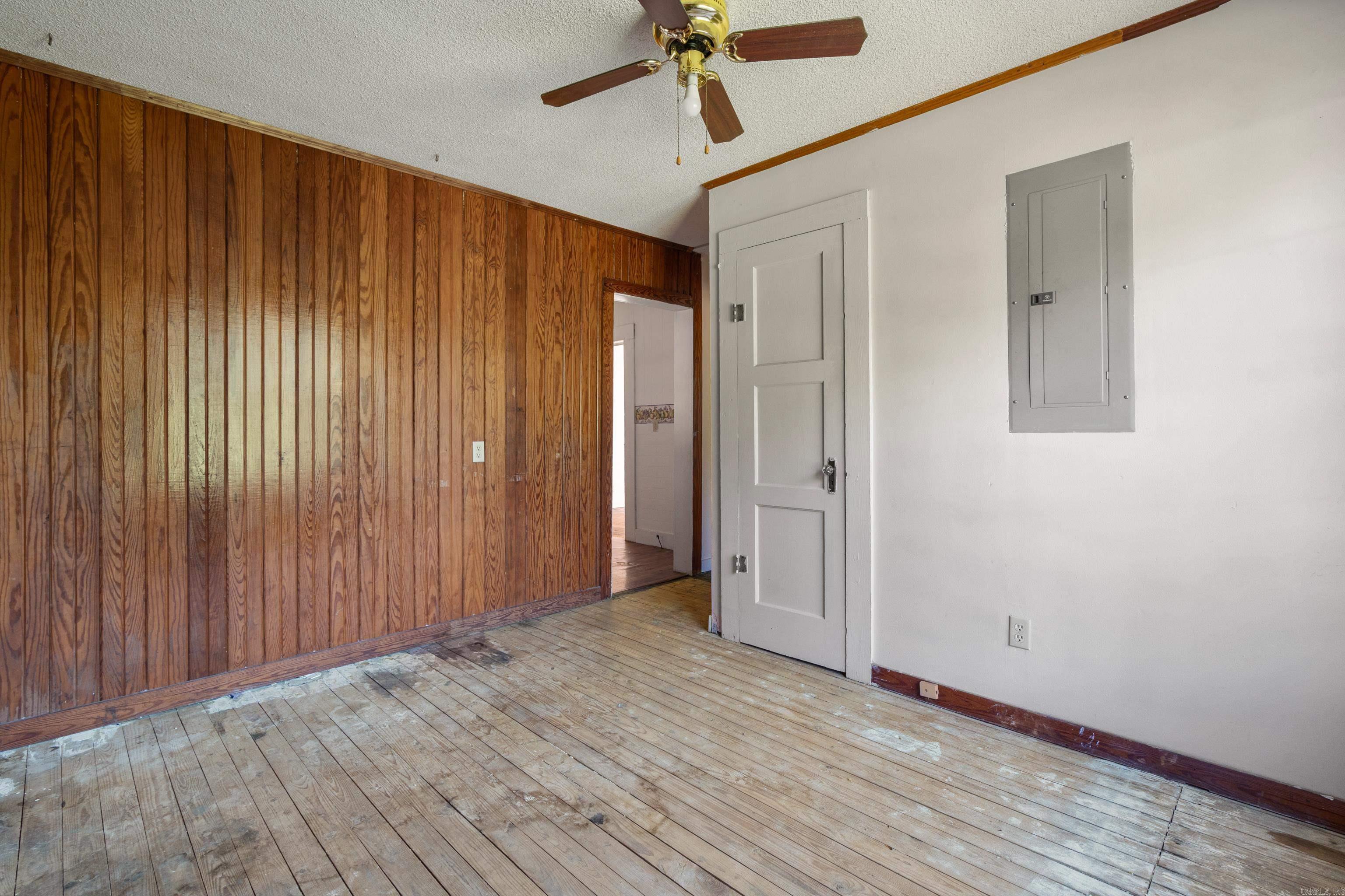 611 S 2Nd St  Glenwood, AR
