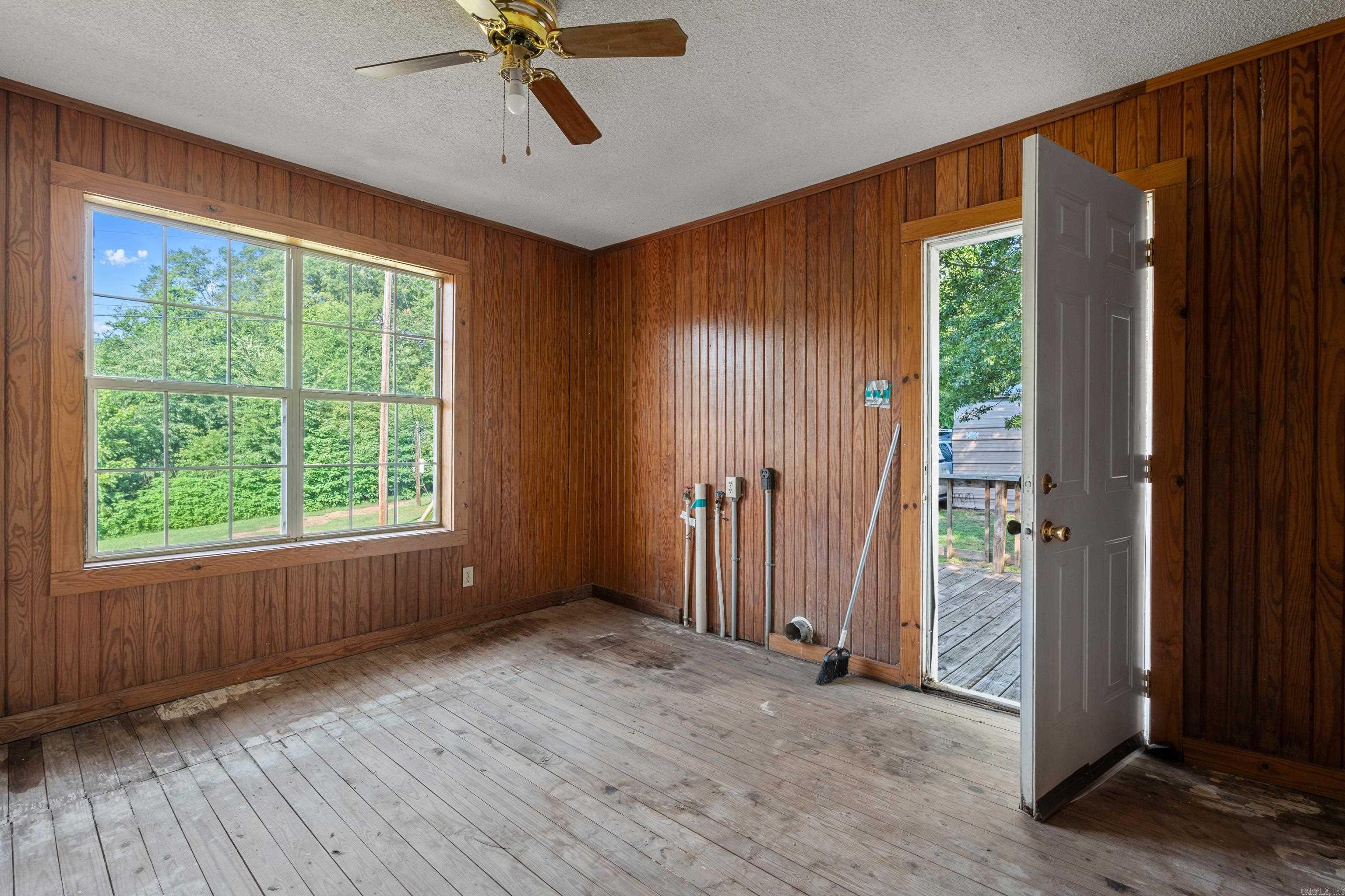 611 S 2Nd St  Glenwood, AR