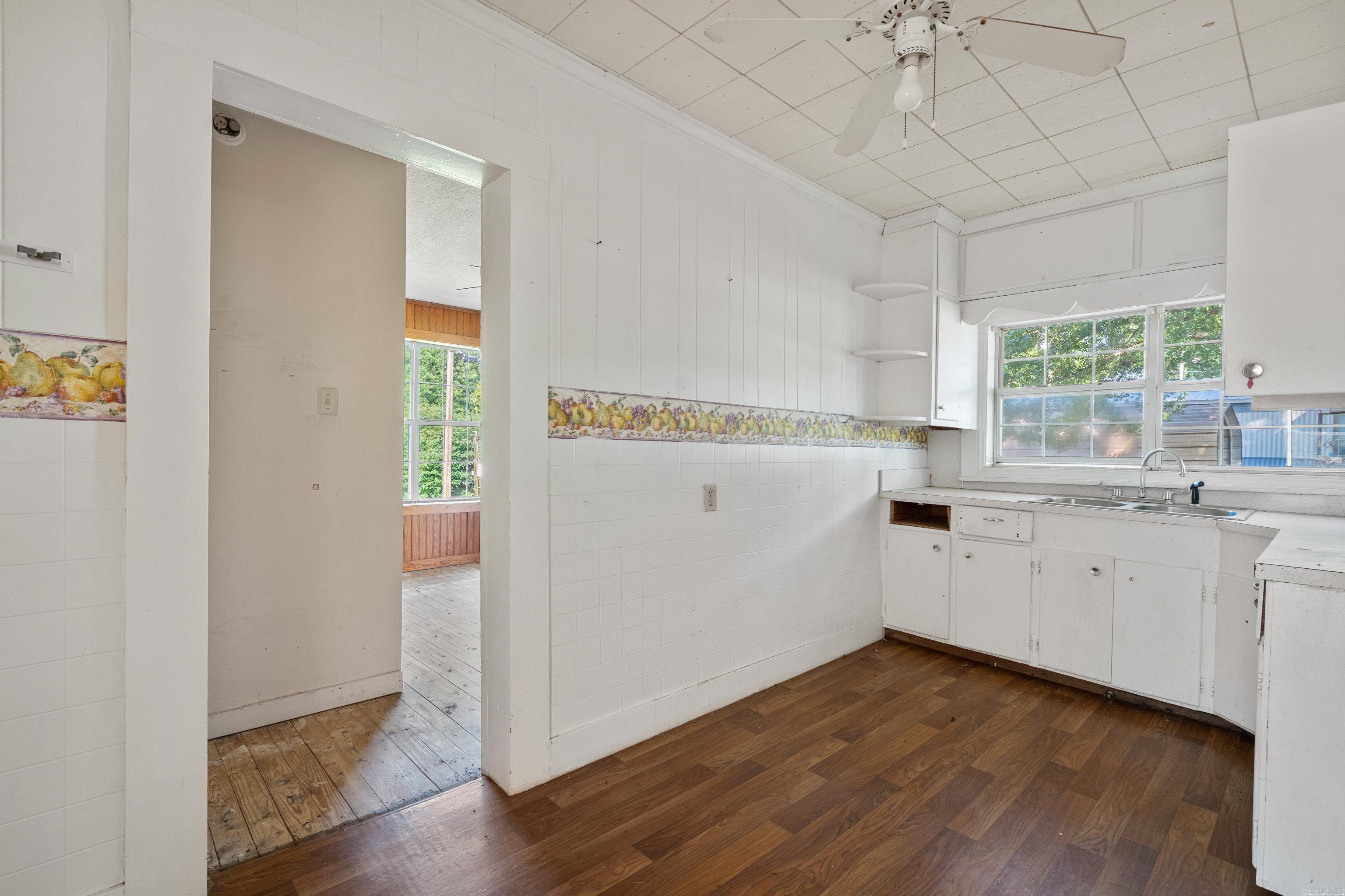 611 S 2Nd St  Glenwood, AR