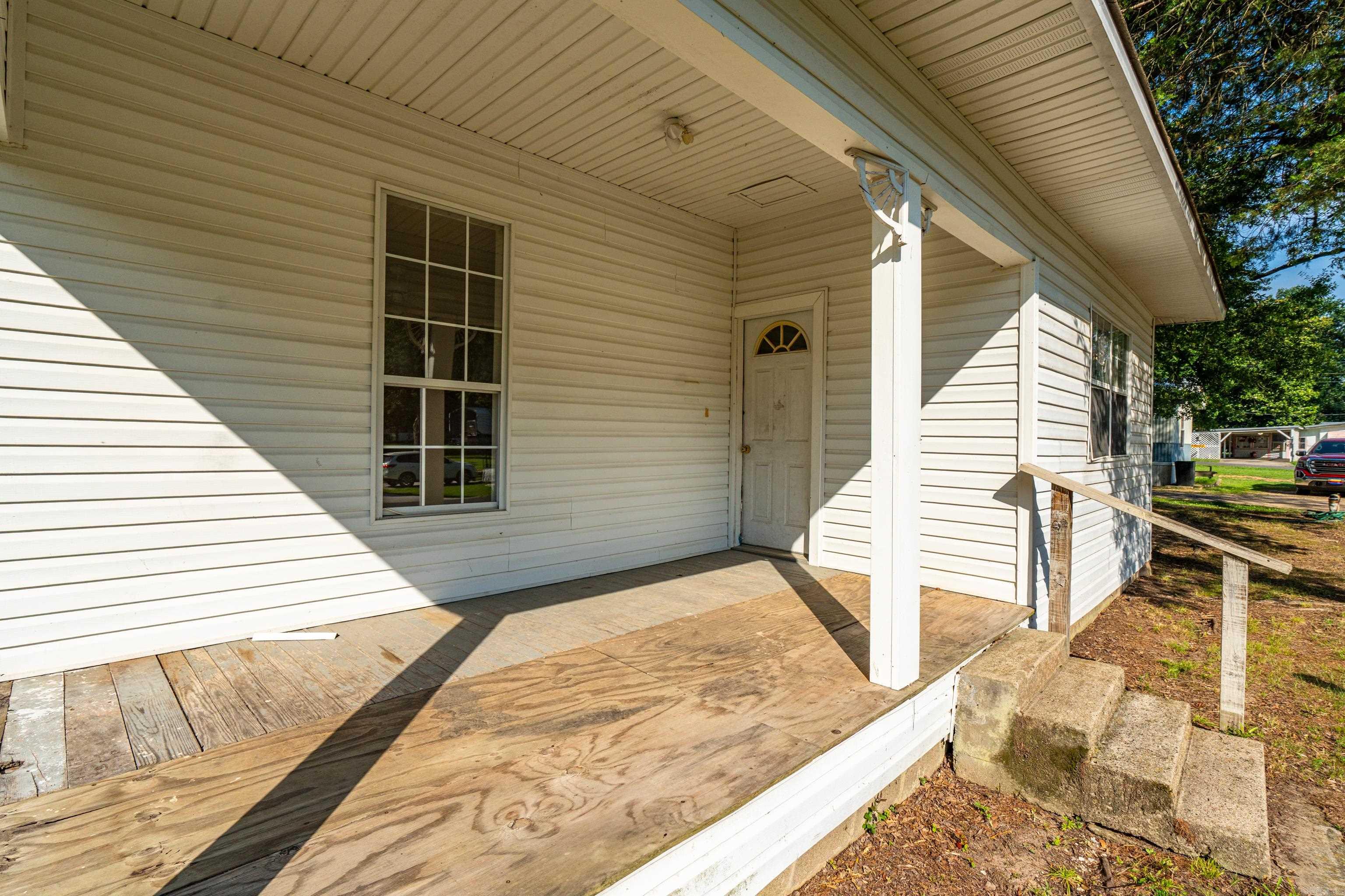 611 S 2Nd St  Glenwood, AR