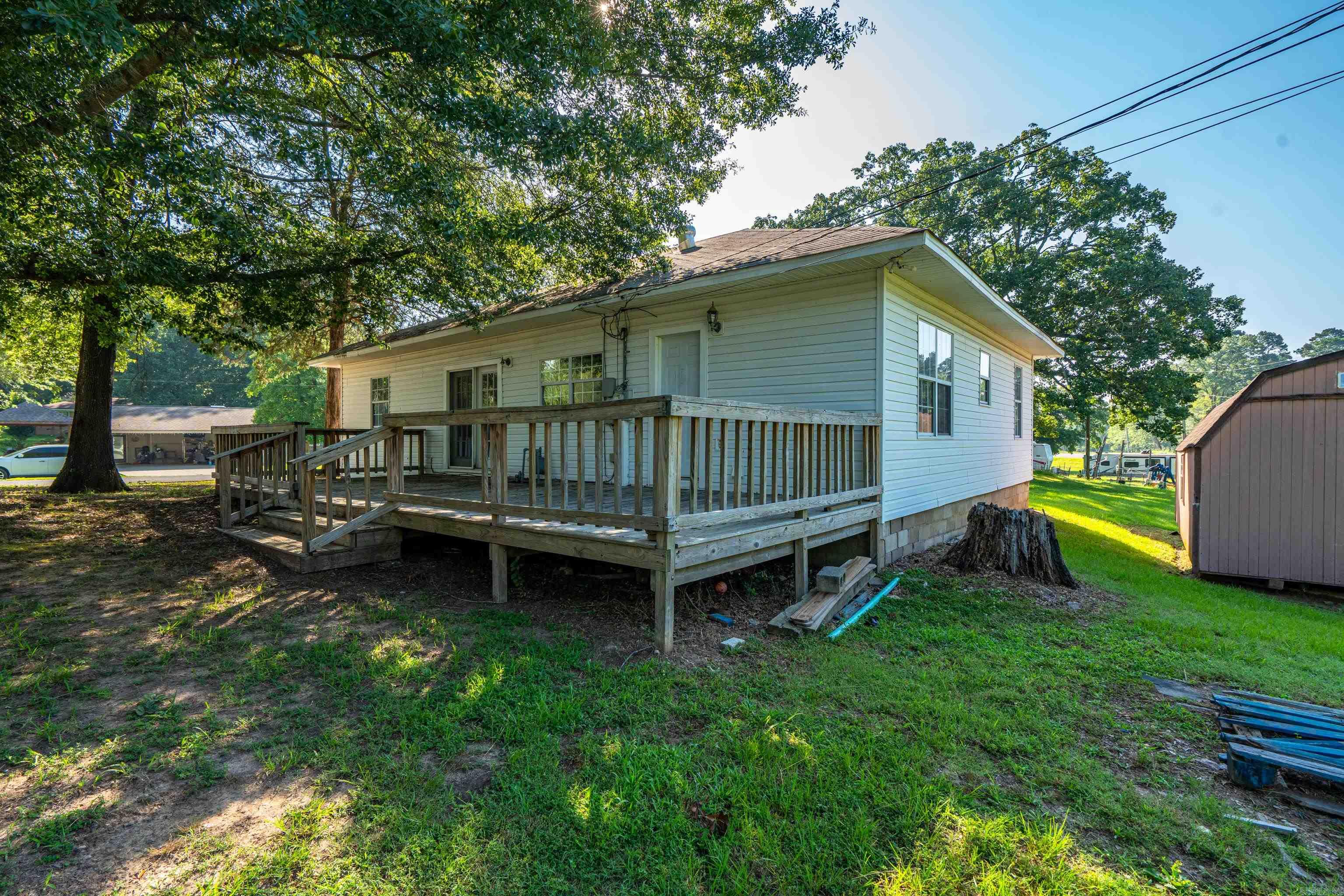 611 S 2Nd St  Glenwood, AR