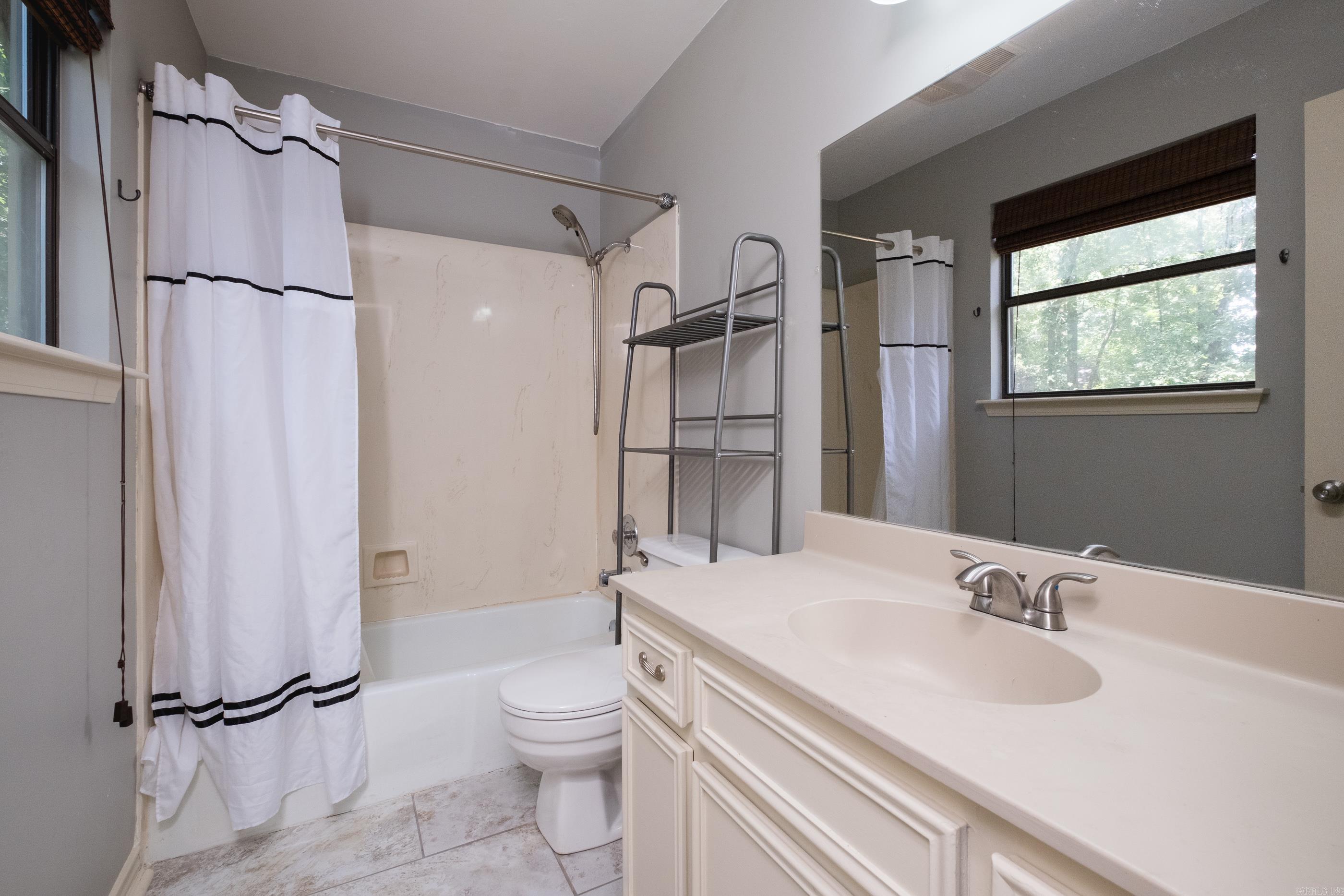 13222 White Fir  Little Rock, AR