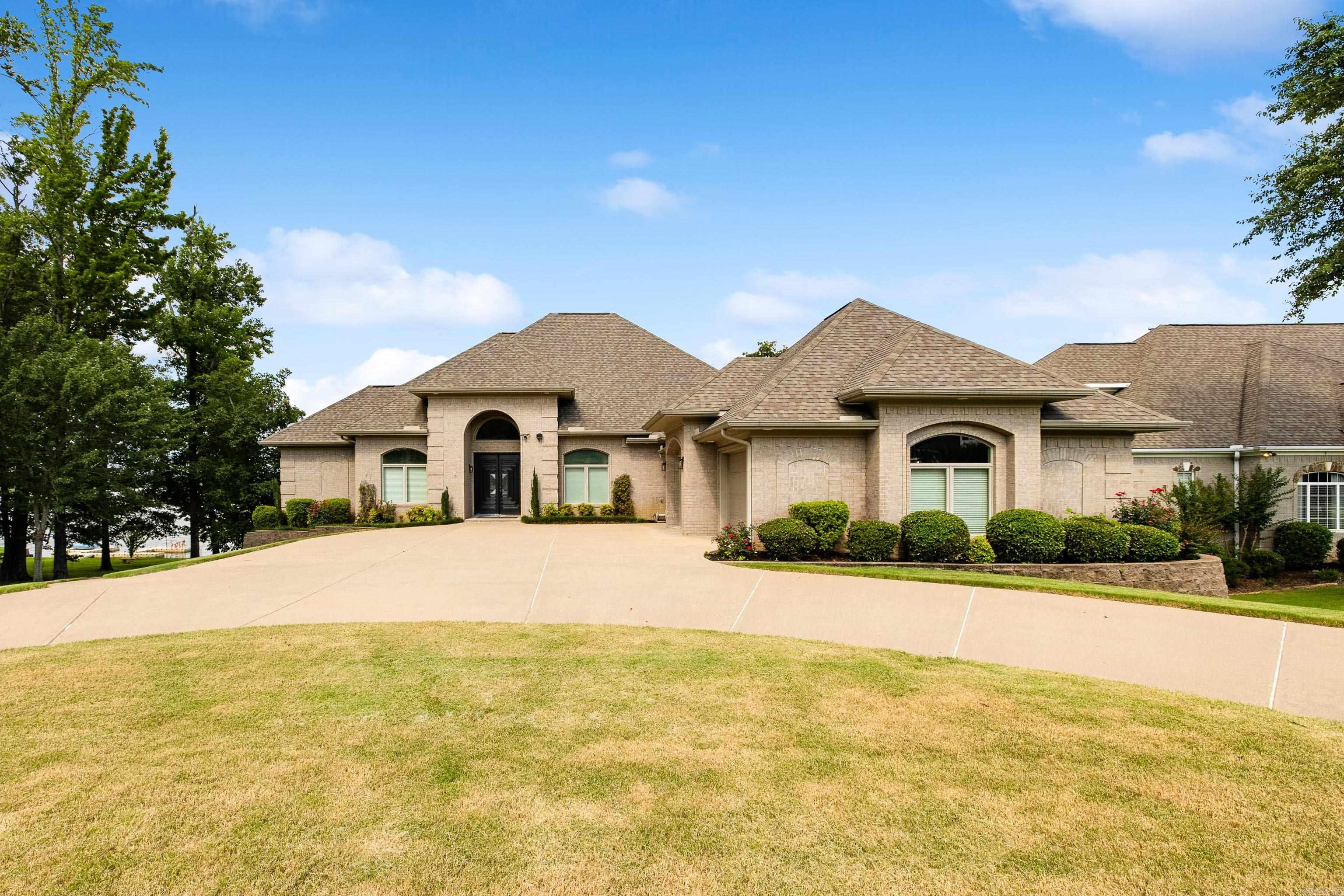 5918 Riviera  Benton, AR