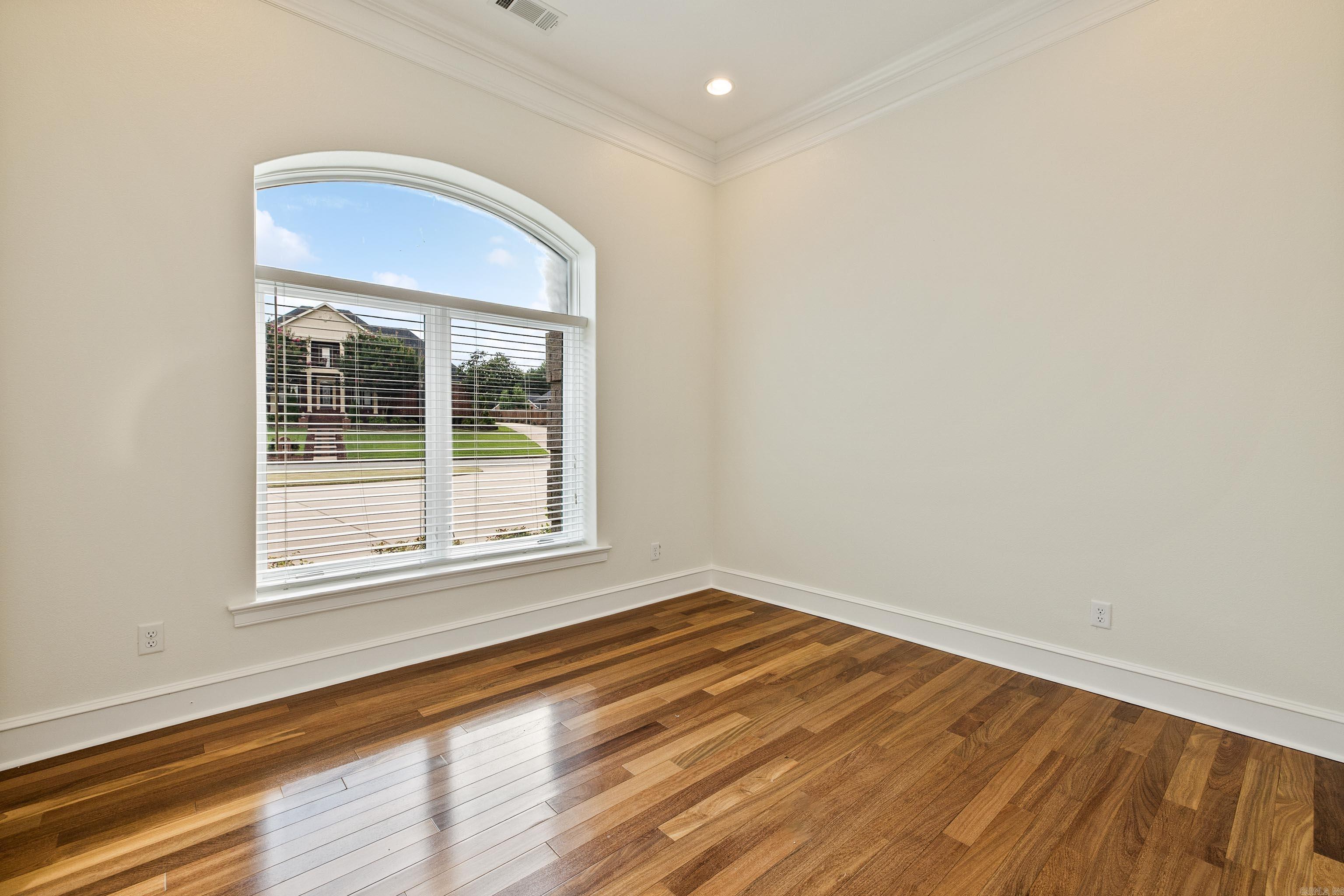 5918 Riviera  Benton, AR