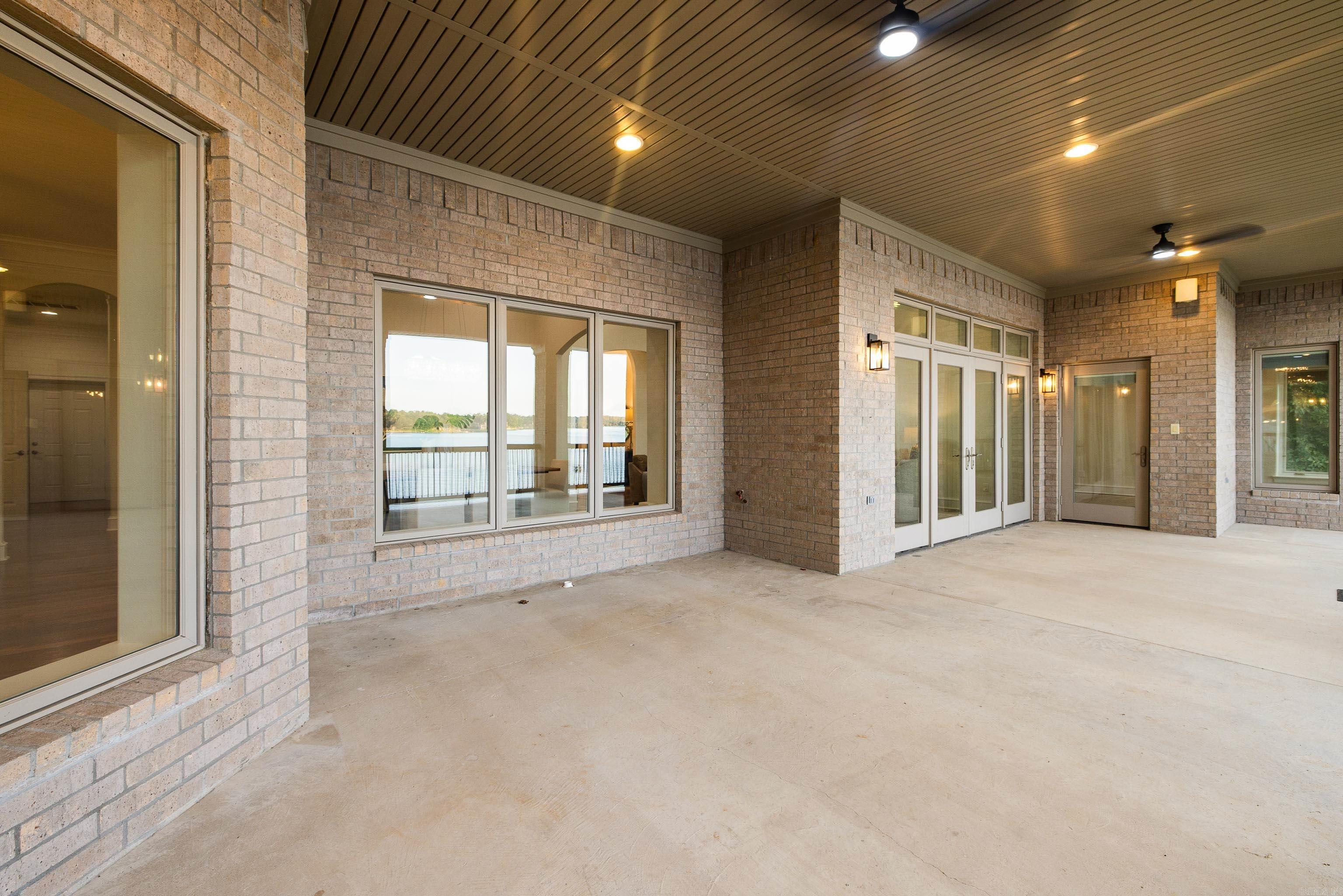 5918 Riviera  Benton, AR