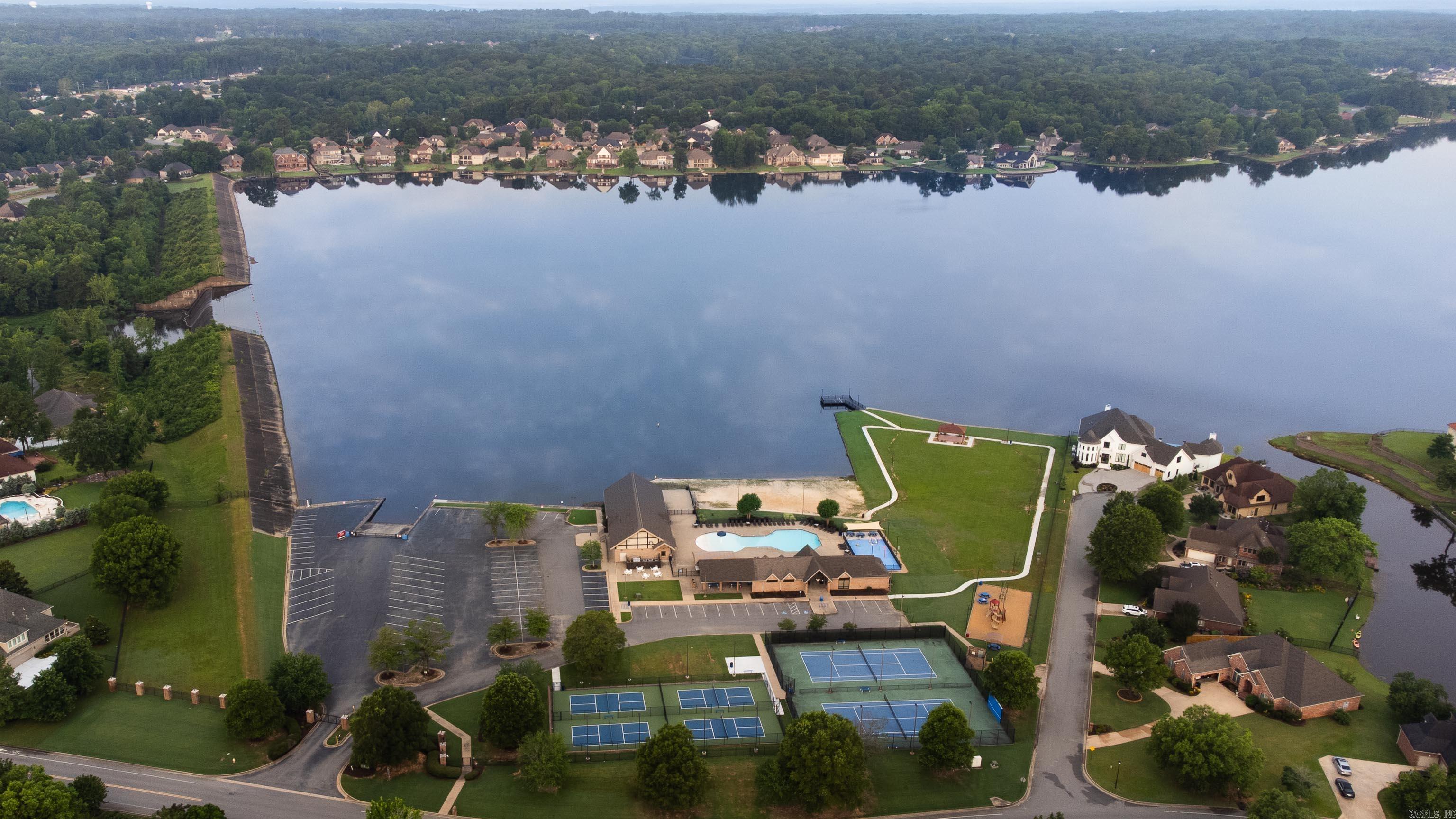 5918 Riviera  Benton, AR