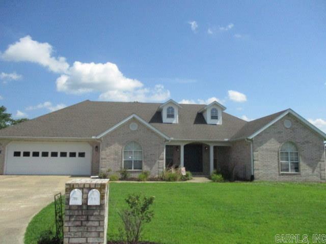 2803 Newcastle Drive