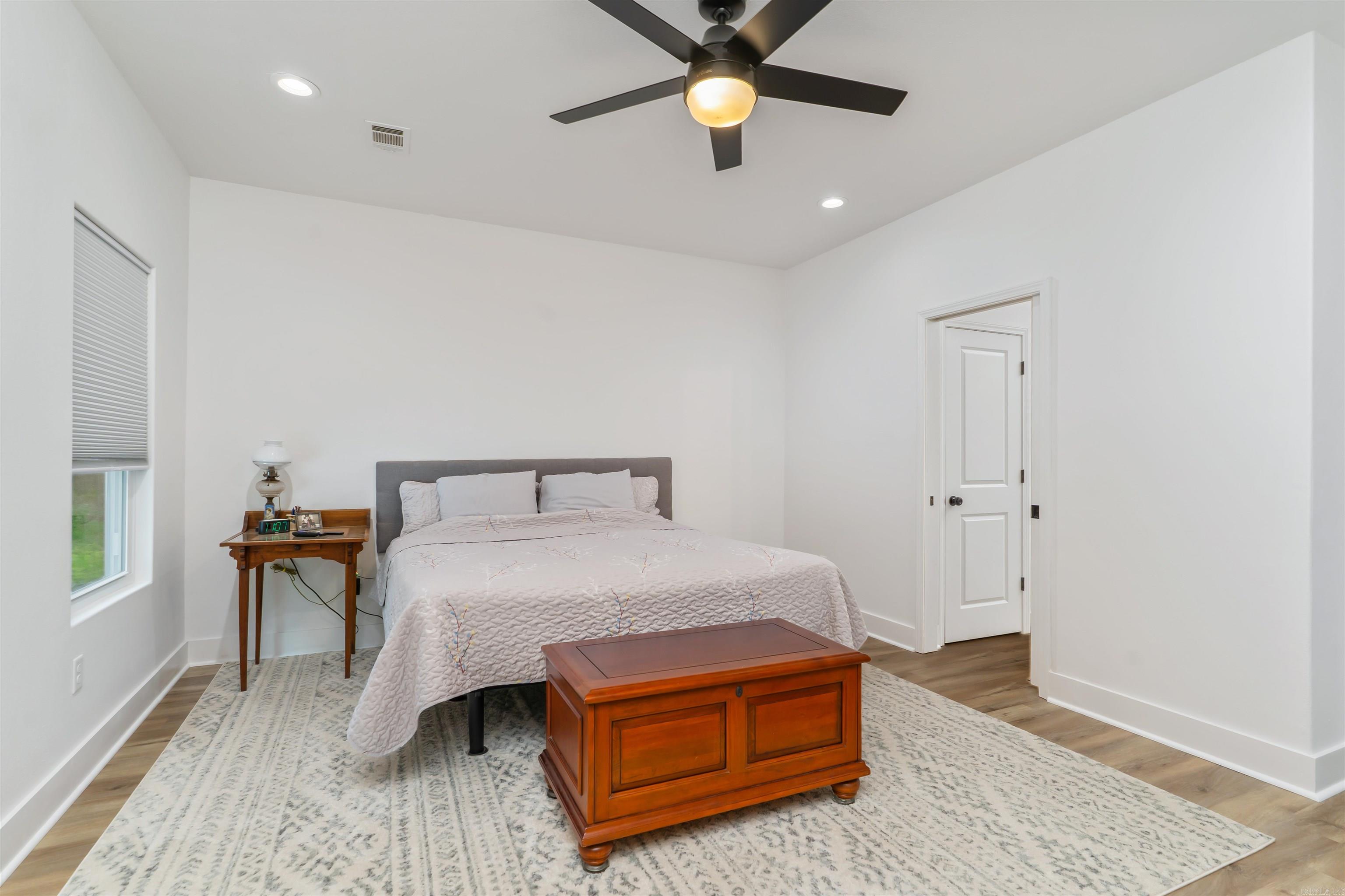 6 Jabali  Hot Springs Village, AR