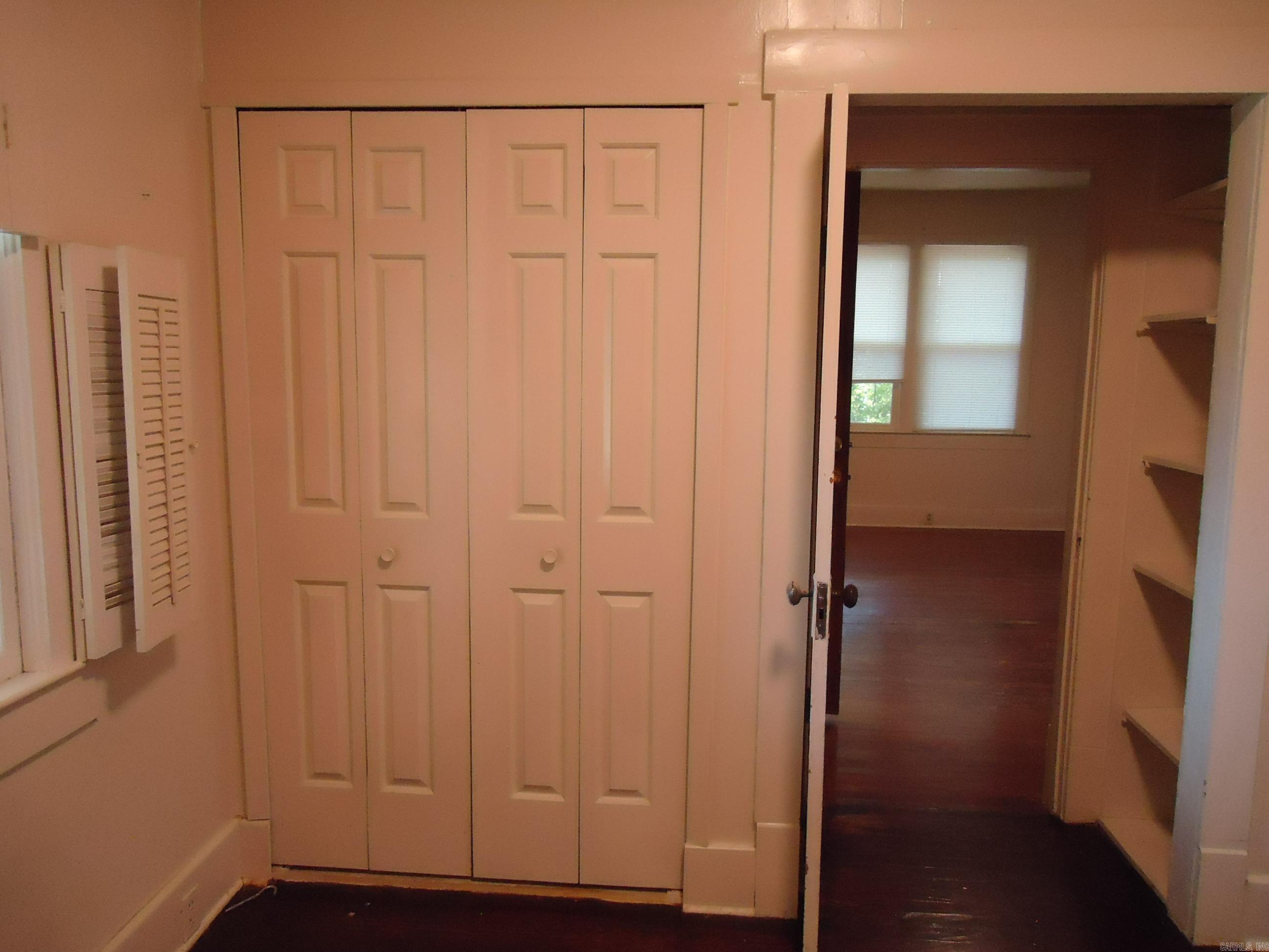 126 Parkhill Units A & B Hot Springs, AR