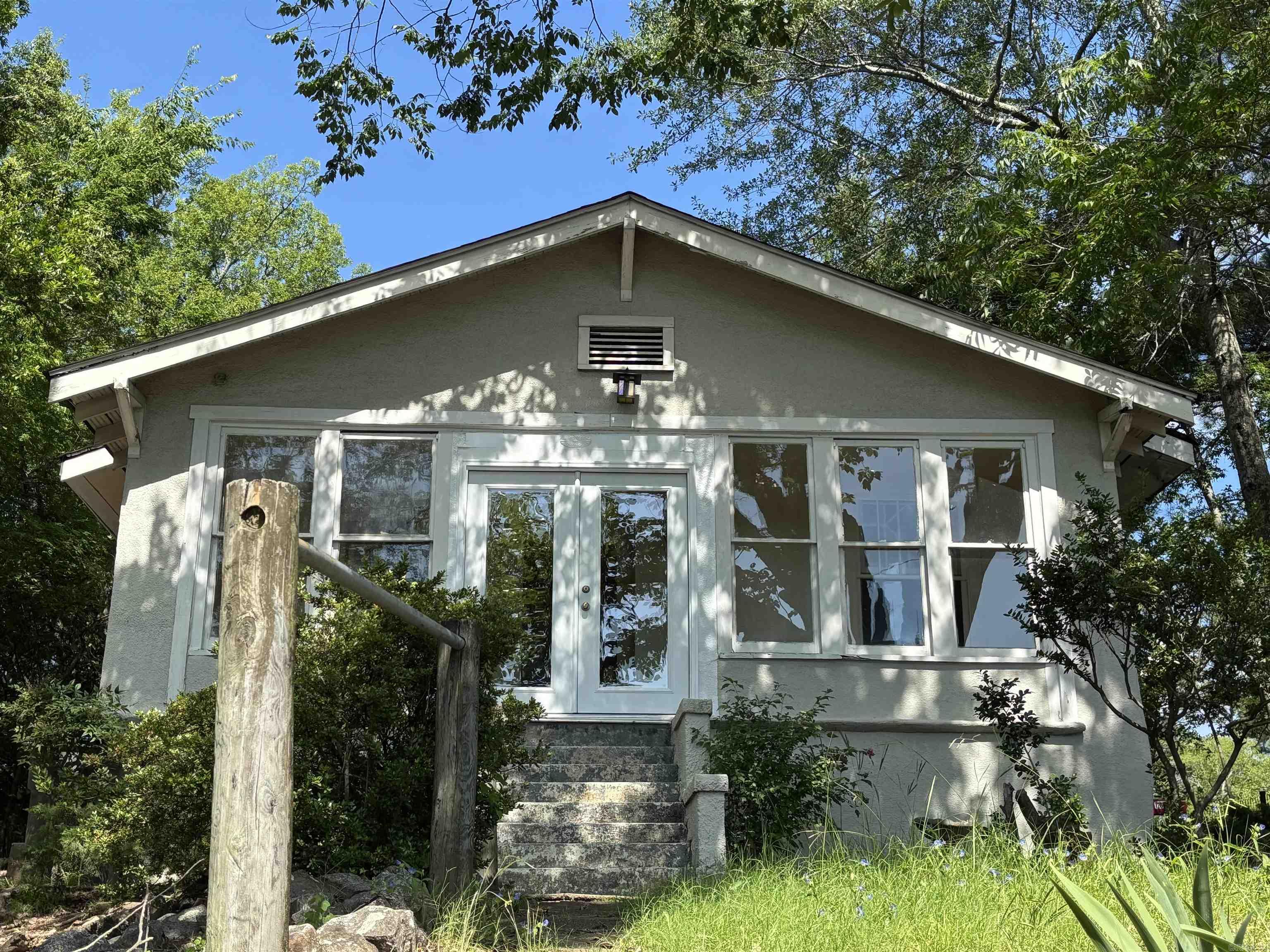 126 Parkhill Units A & B Hot Springs, AR