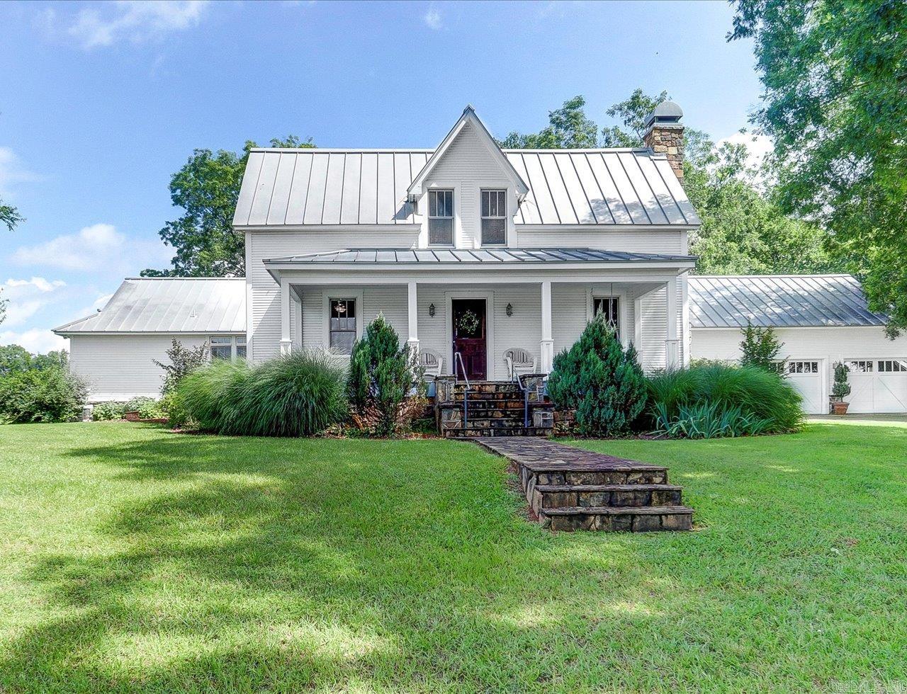 583 Highway 27 N  Story, AR