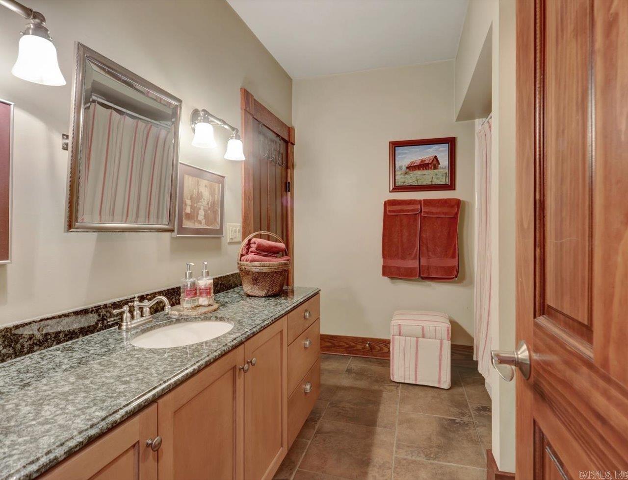 583 Highway 27 N  Story, AR