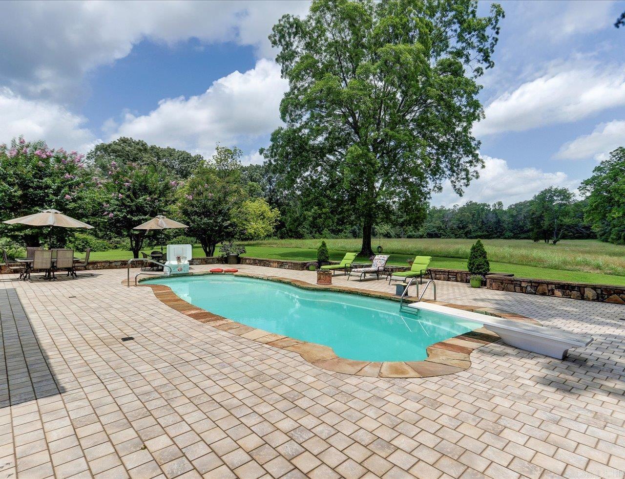 583 Highway 27 N  Story, AR