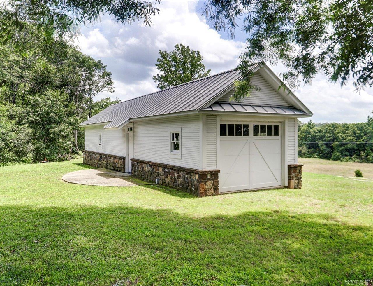 583 Highway 27 N  Story, AR