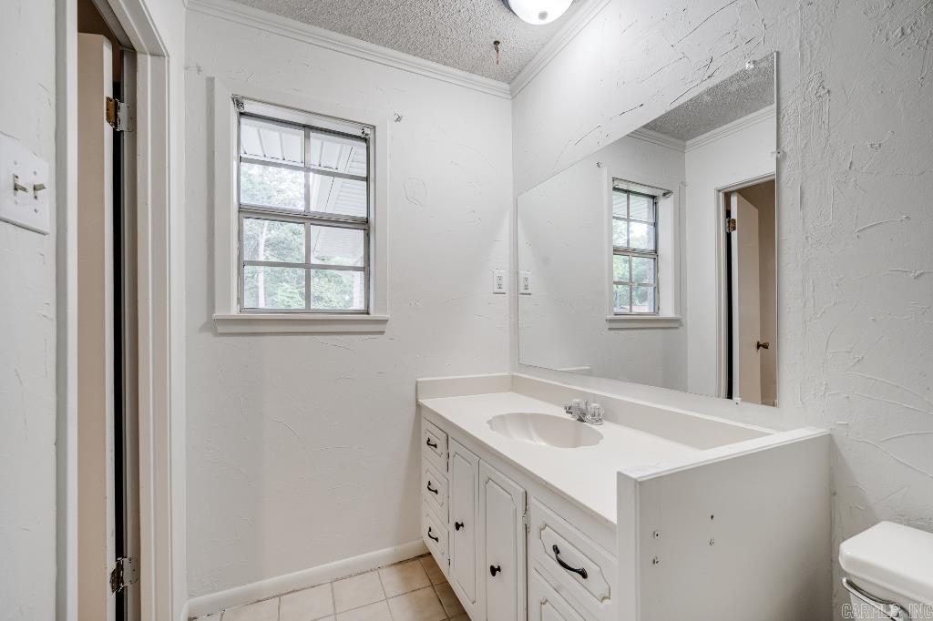 1 Jawanda  Searcy, AR