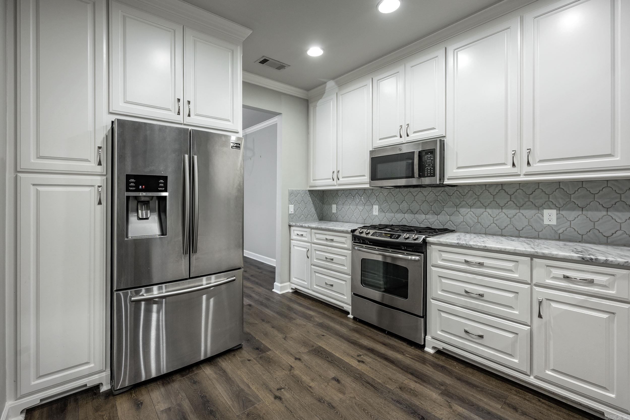 21 Piper  Little Rock, AR