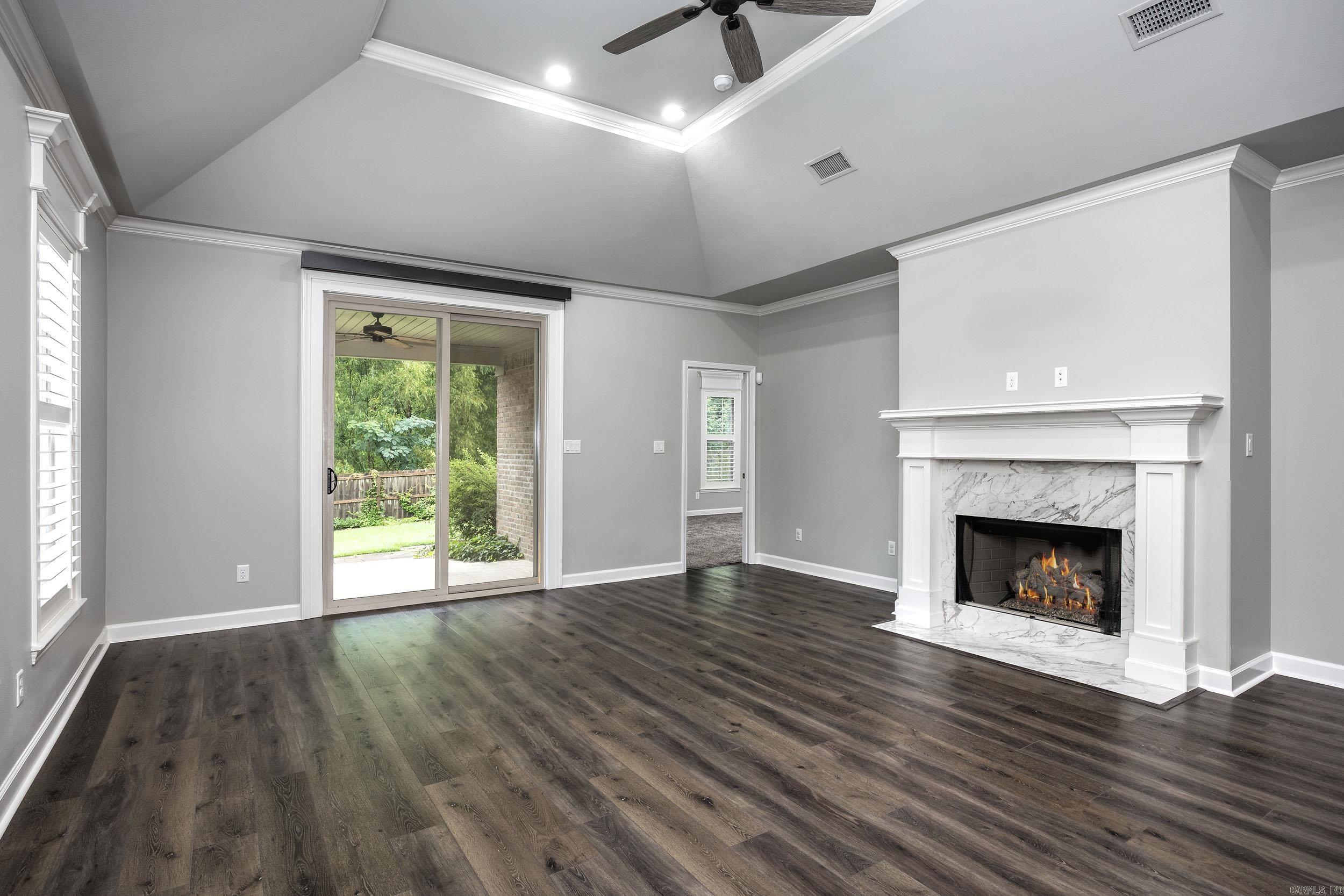 21 Piper  Little Rock, AR