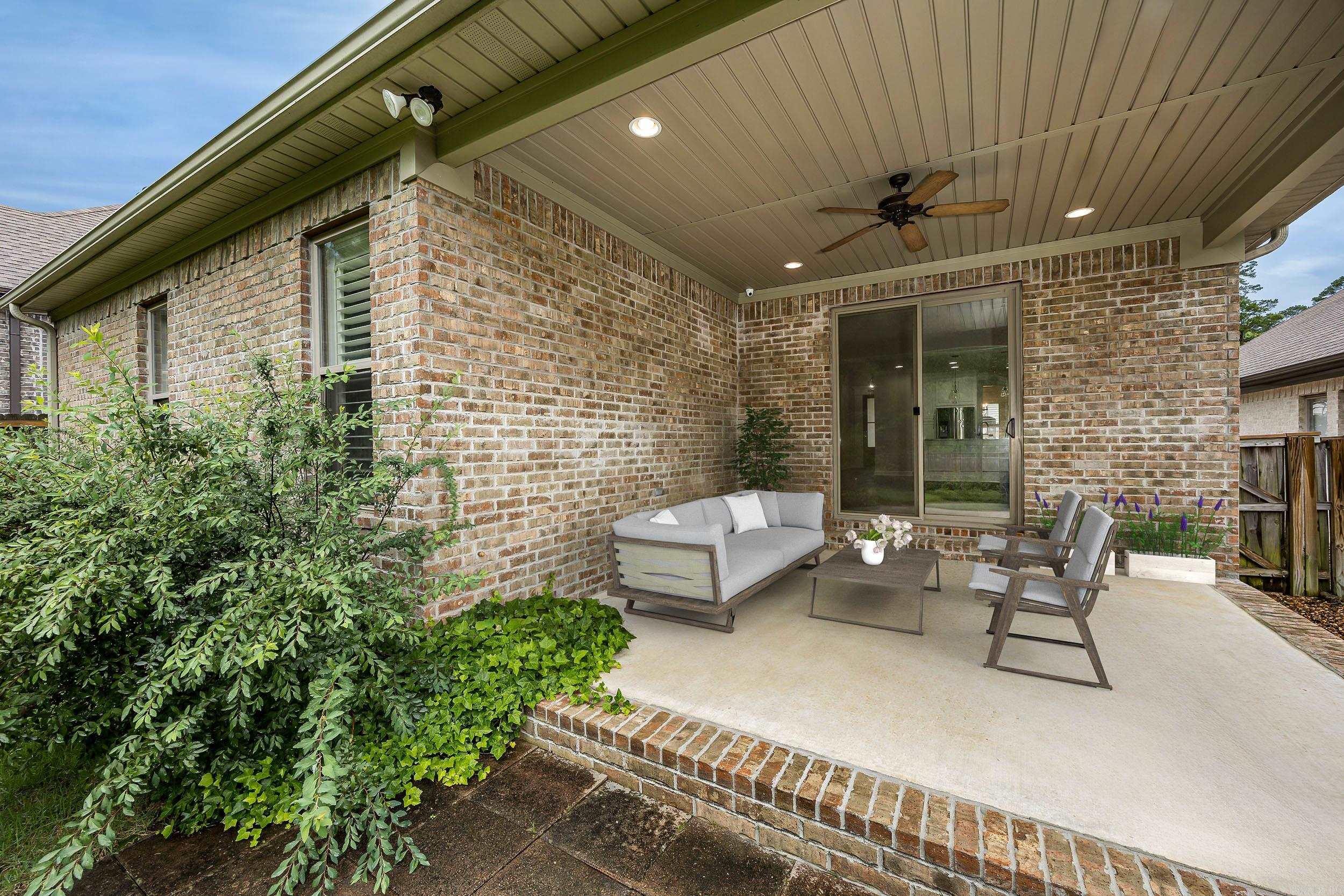 21 Piper  Little Rock, AR