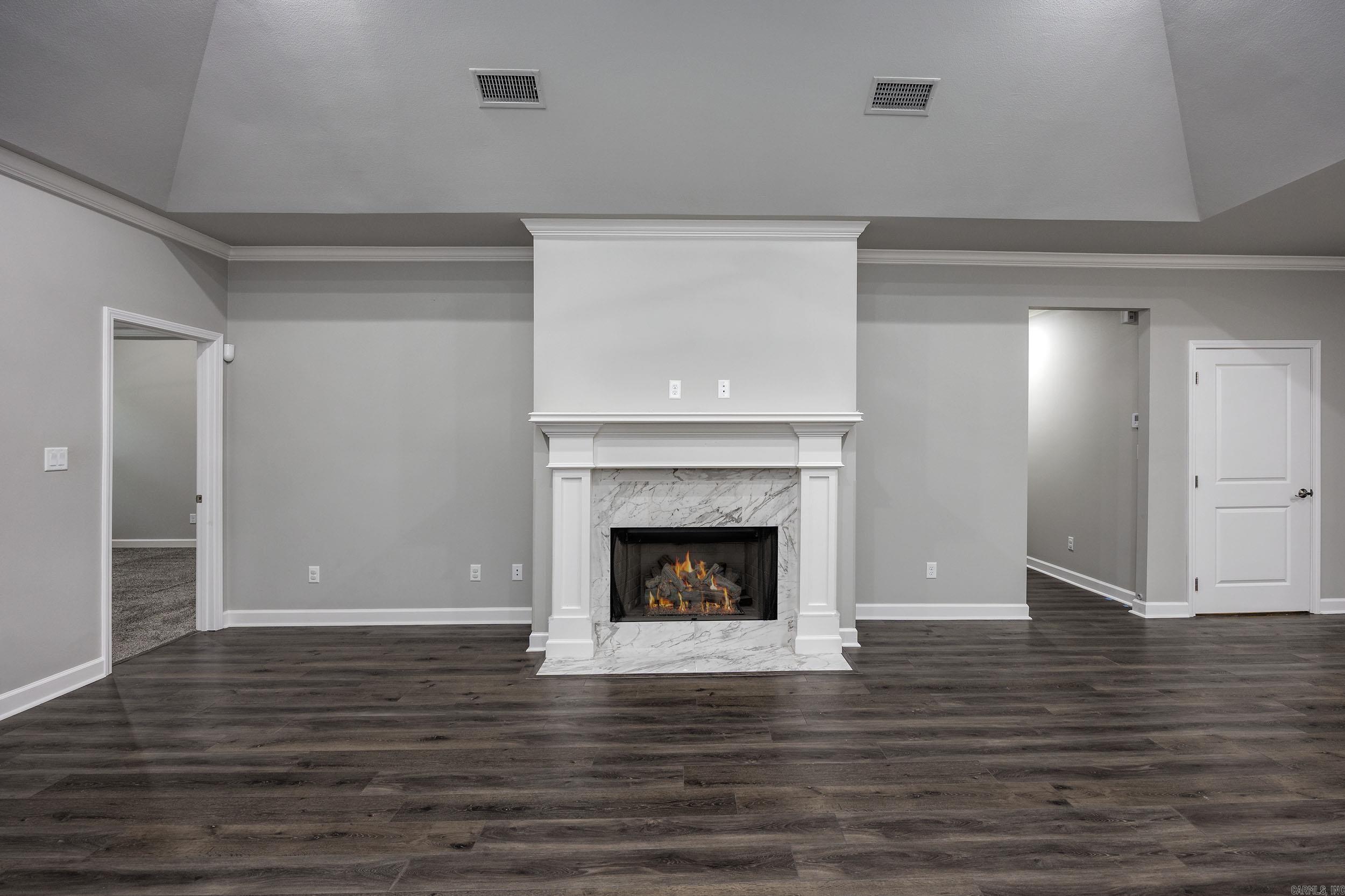 21 Piper  Little Rock, AR