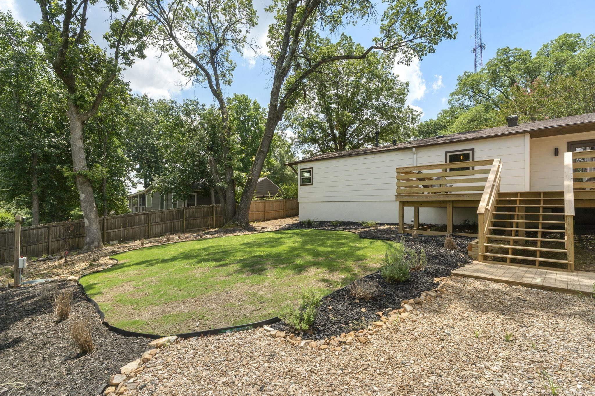 128 Dickson  Little Rock, AR