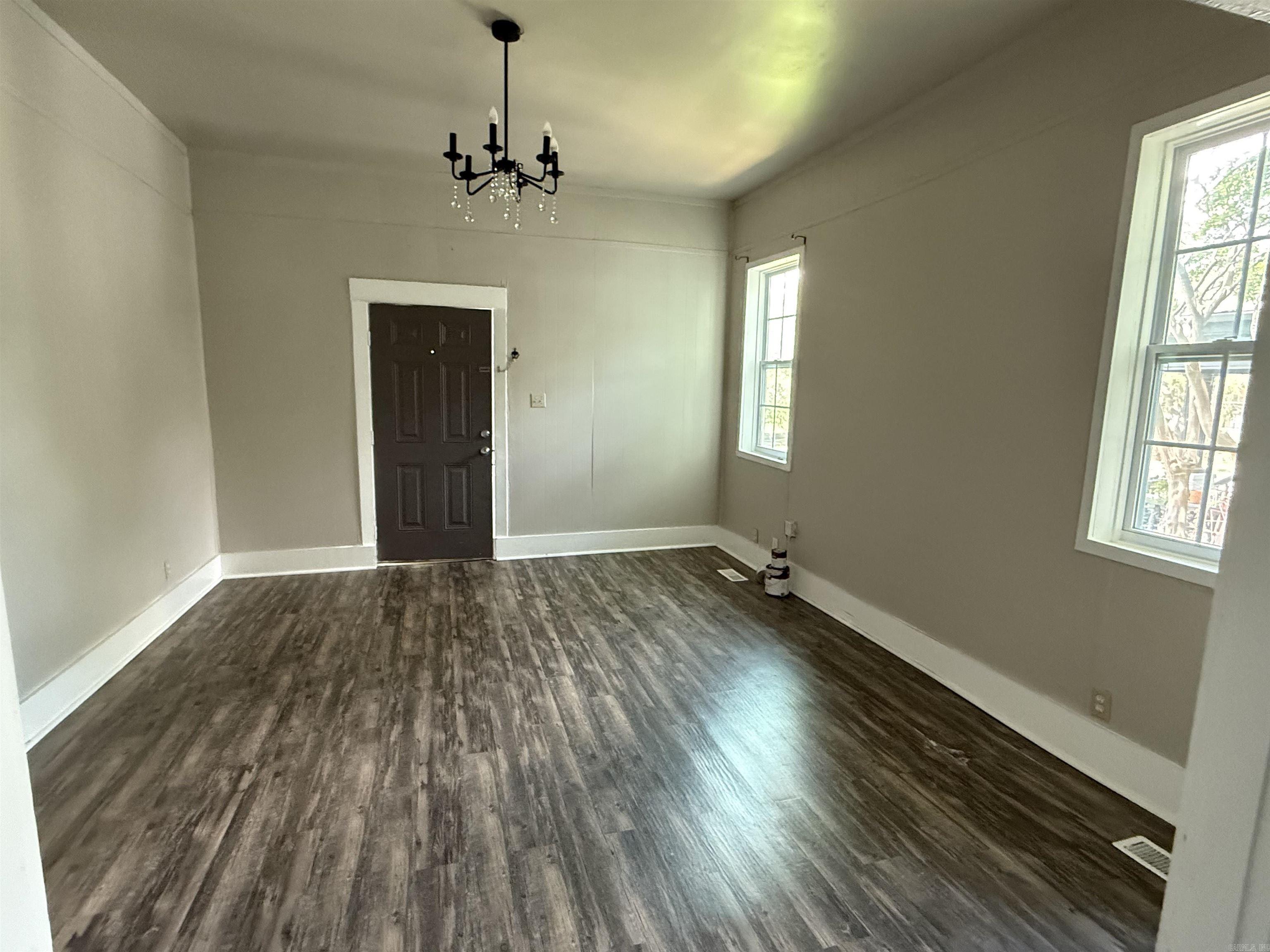 2417 Wolfe  Little Rock, AR