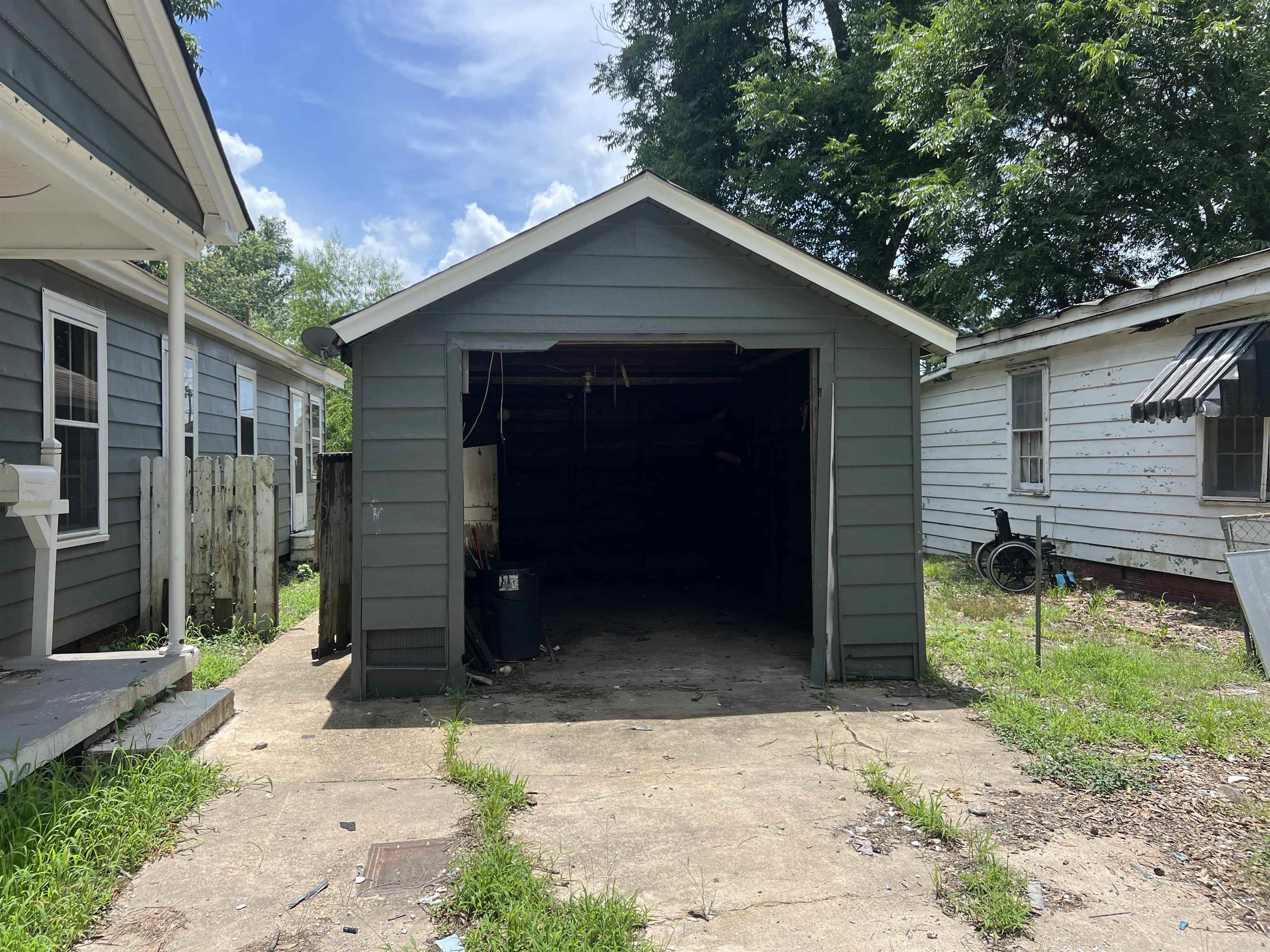 2306 W 25th  Pine Bluff, AR