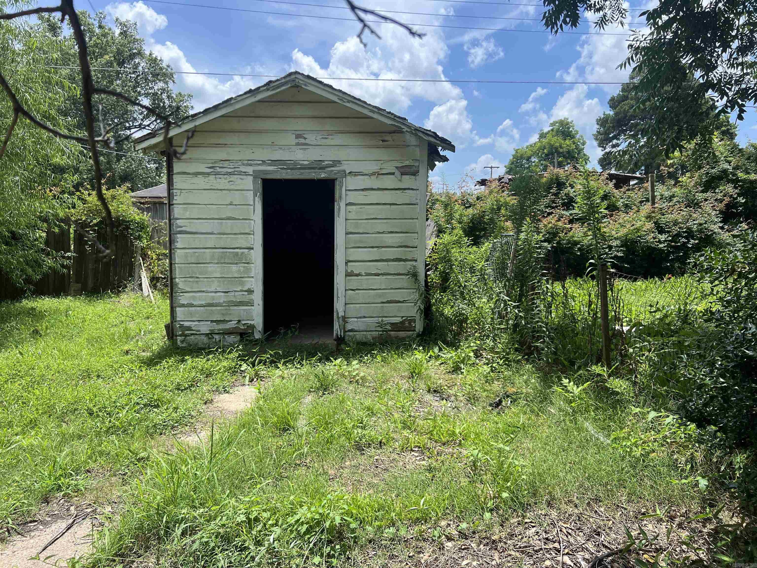 2306 W 25th  Pine Bluff, AR