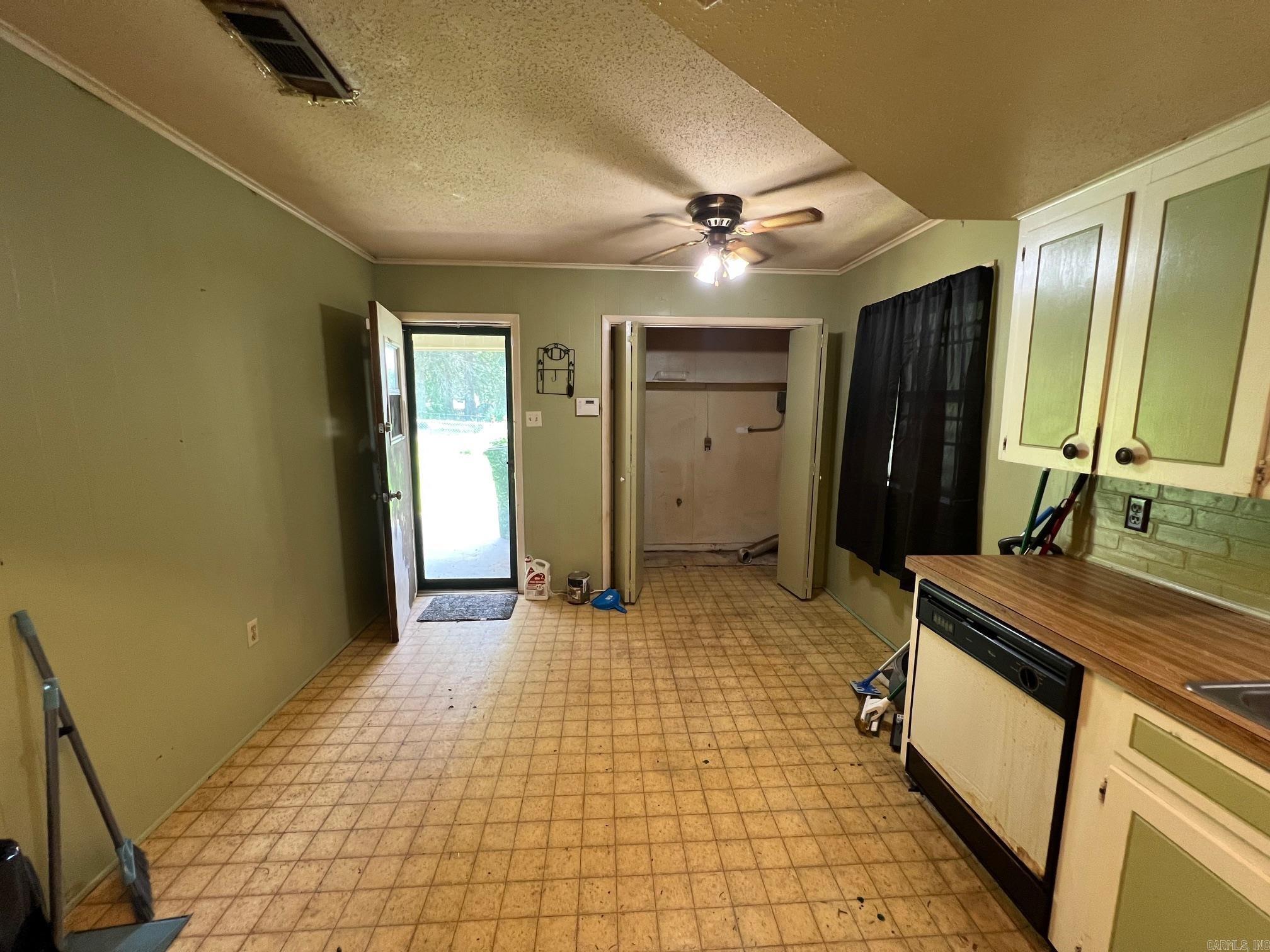 29 Compass  Sherwood, AR