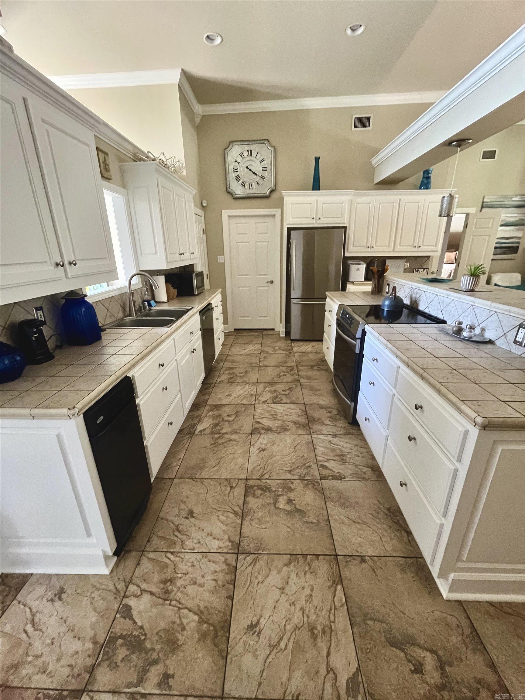 17 Ouachita  Maumelle, AR