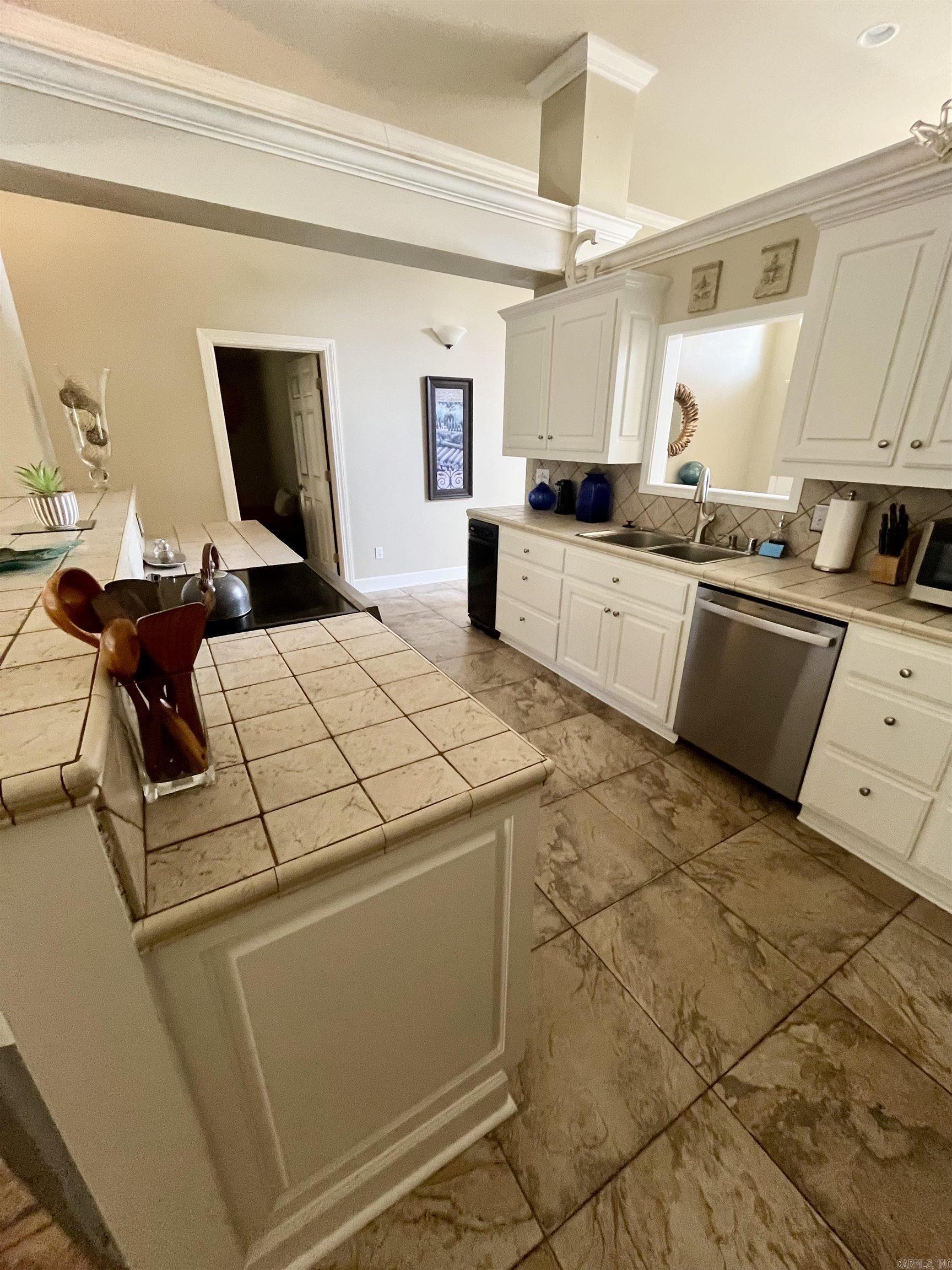 17 Ouachita  Maumelle, AR