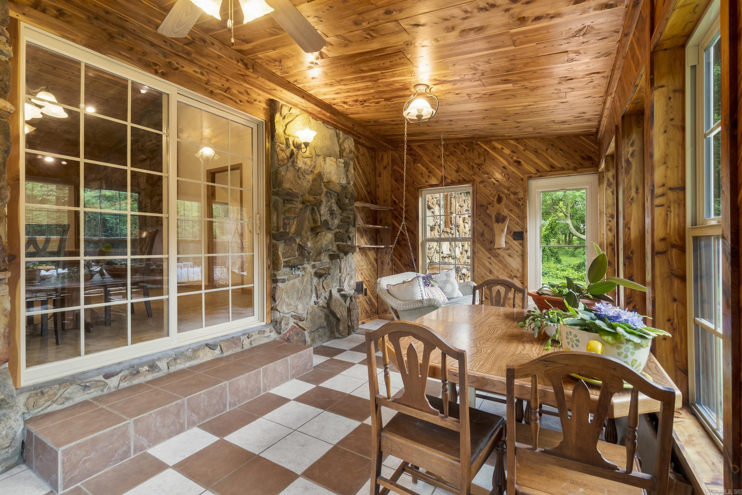 391 Bloodworth  Searcy, AR
