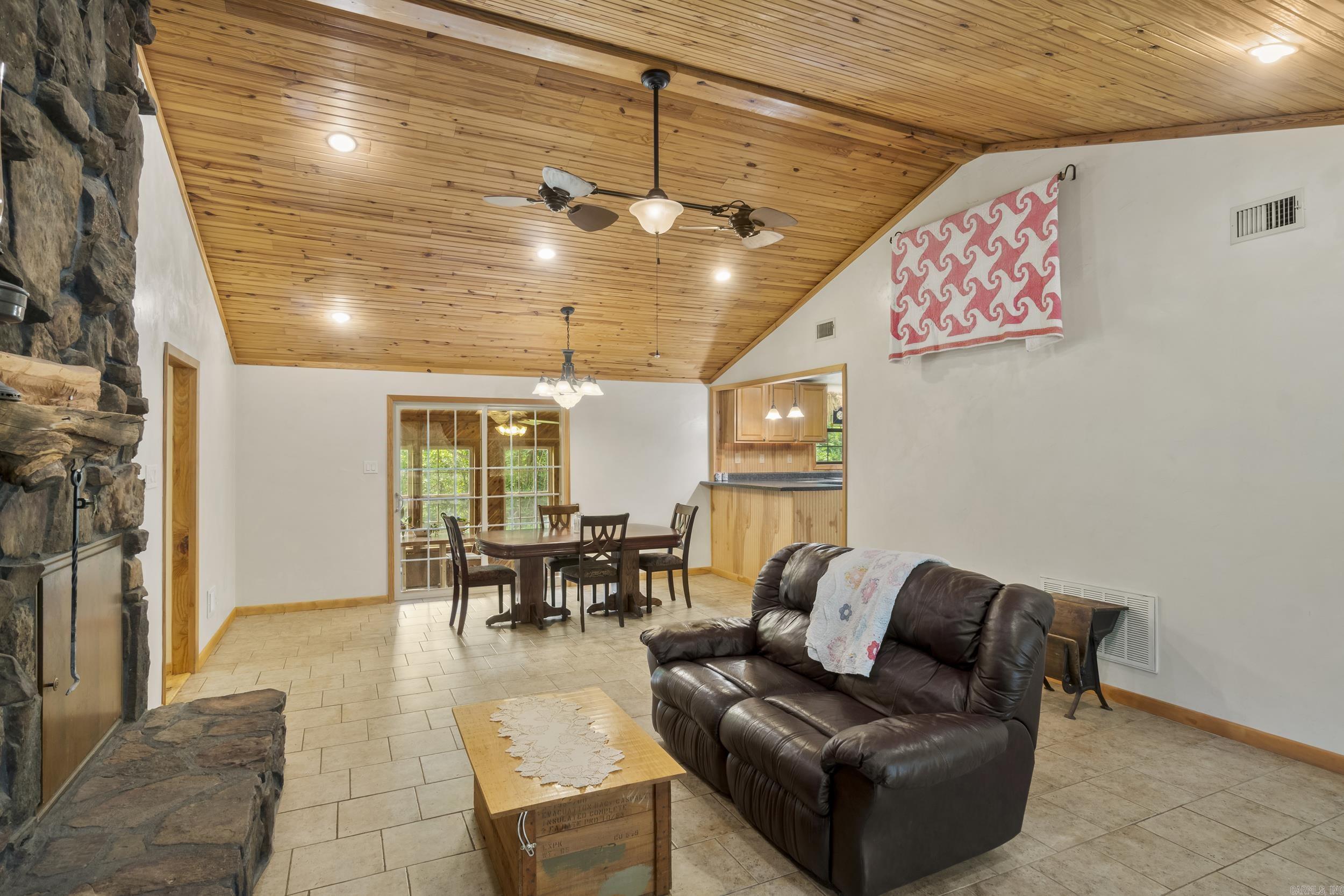 391 Bloodworth  Searcy, AR