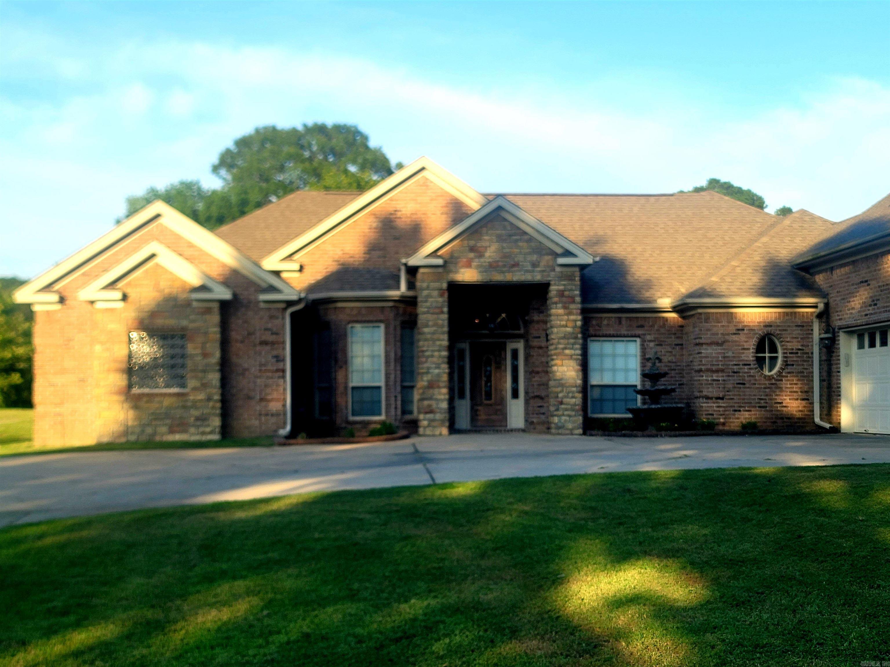 143 Silver Springs  Benton, AR
