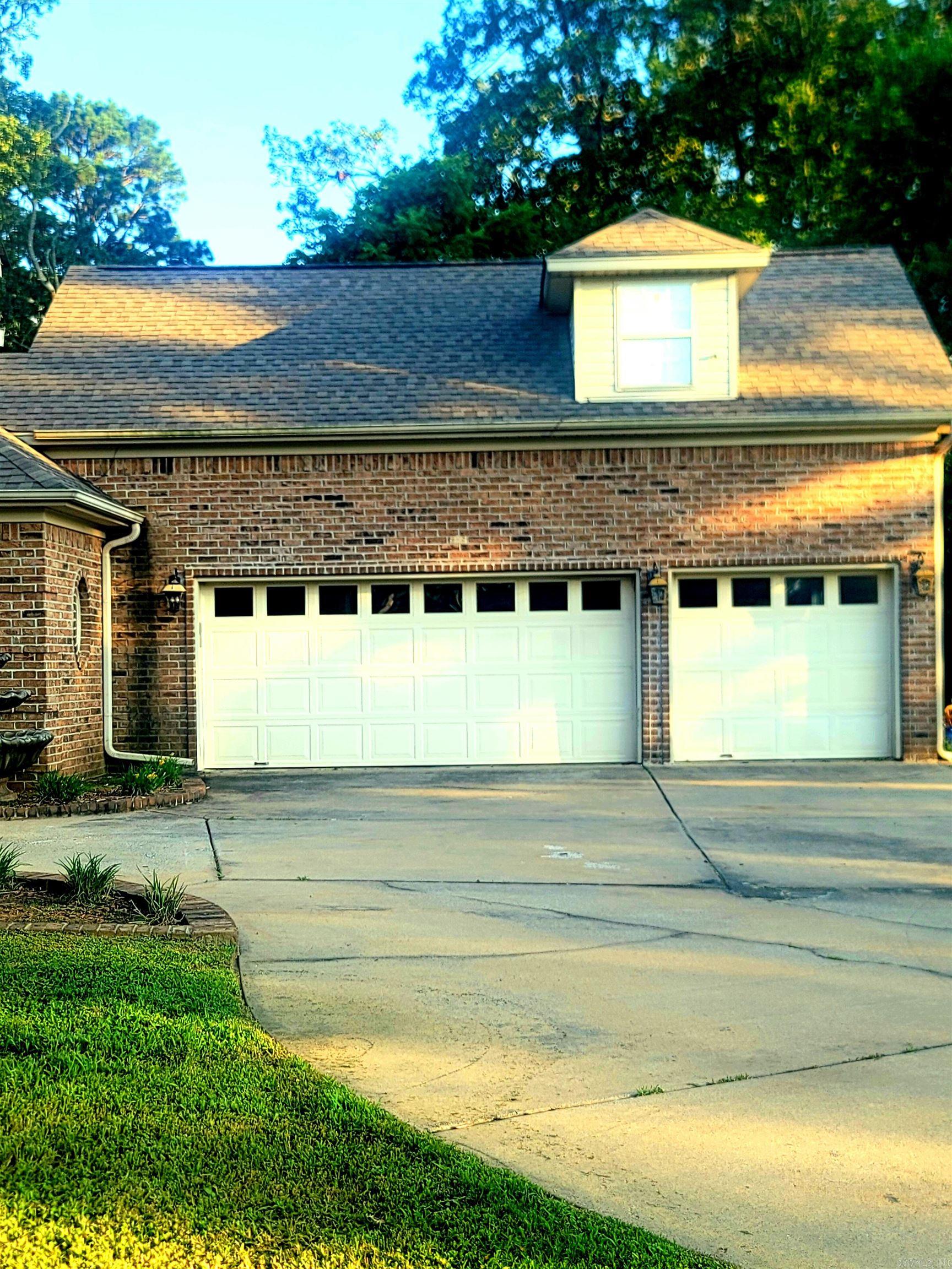 143 Silver Springs  Benton, AR