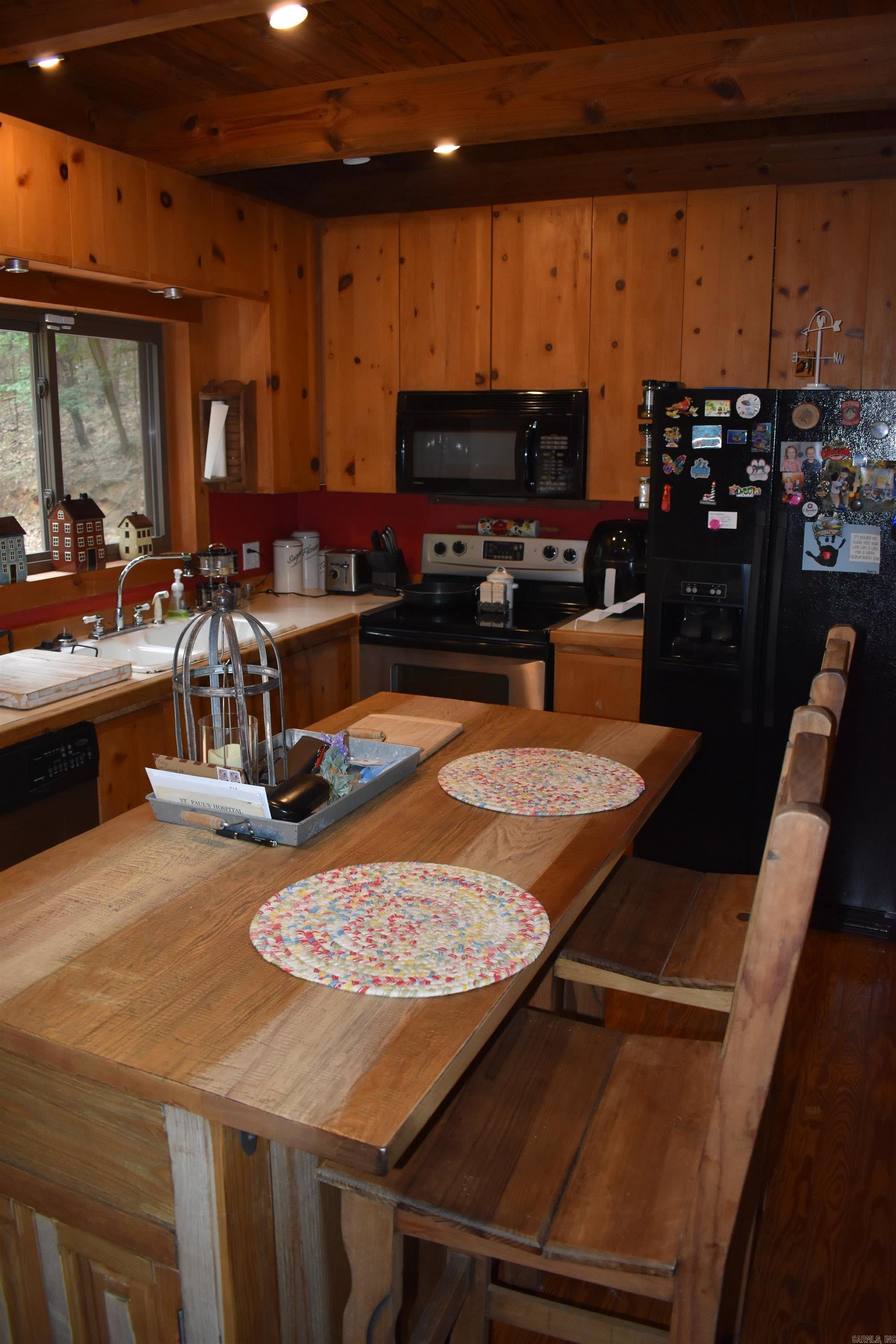 2244 Peach Orchard  Ozark, AR