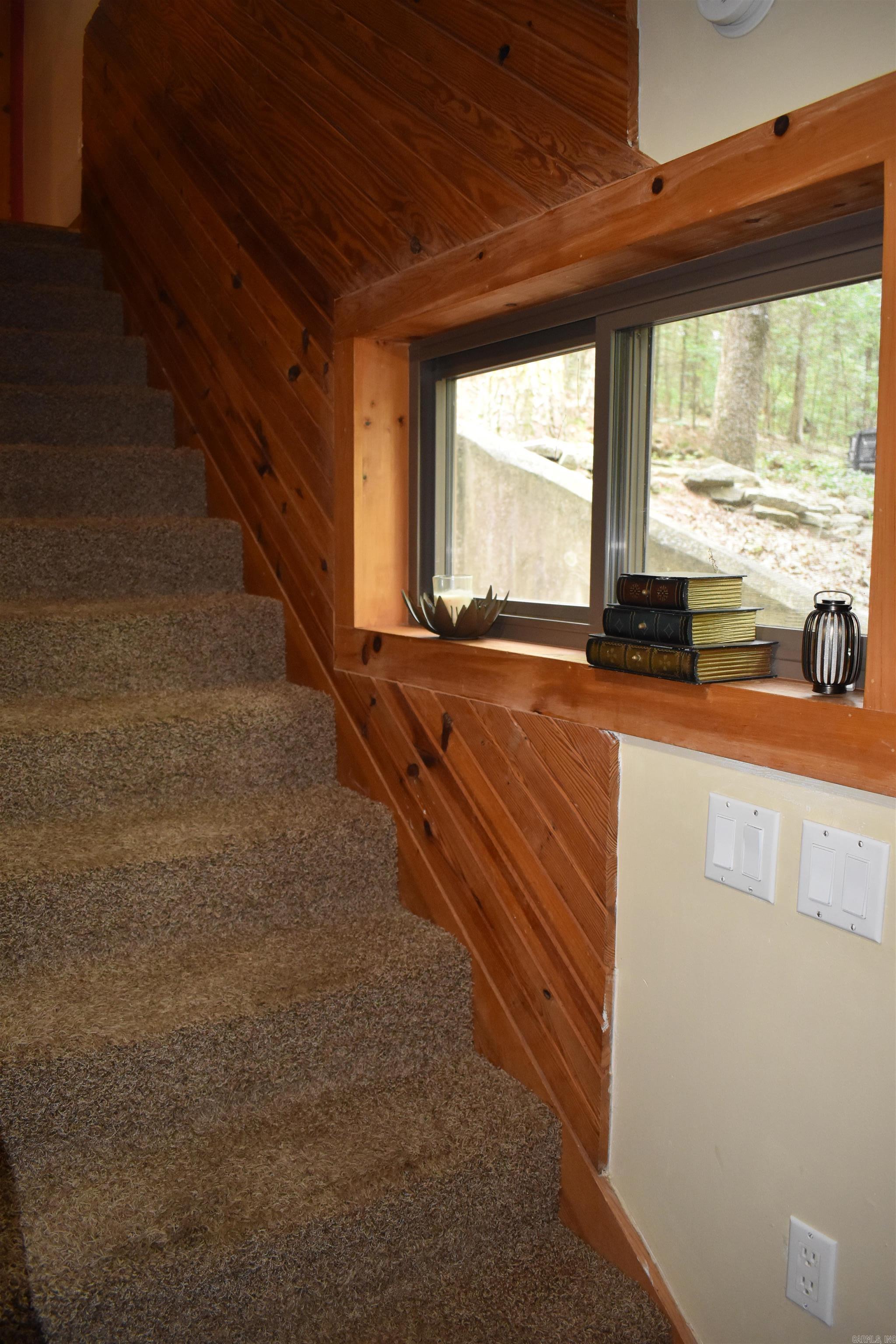 2244 Peach Orchard  Ozark, AR