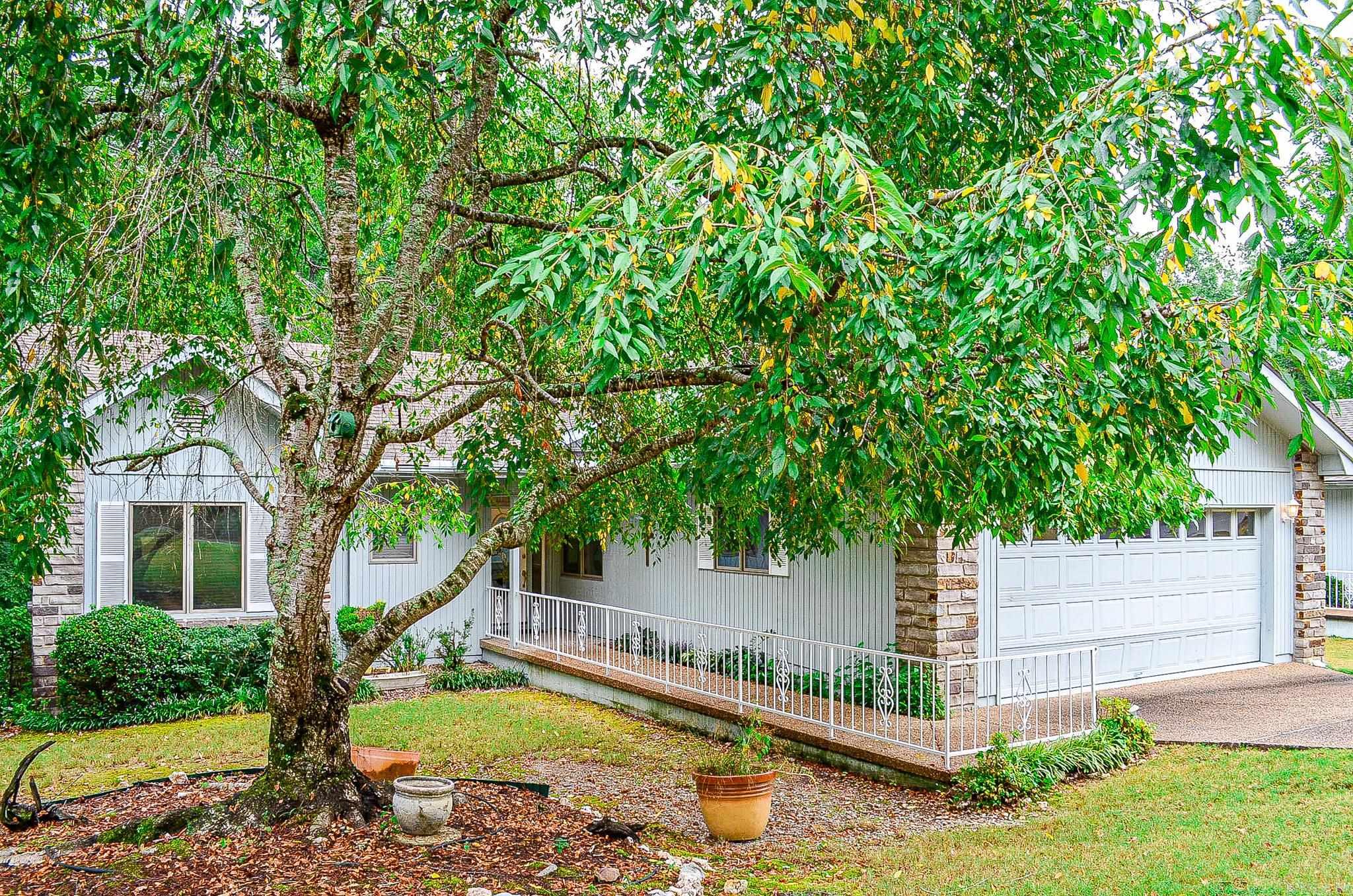 5 Lanza  Hot Springs Village, AR