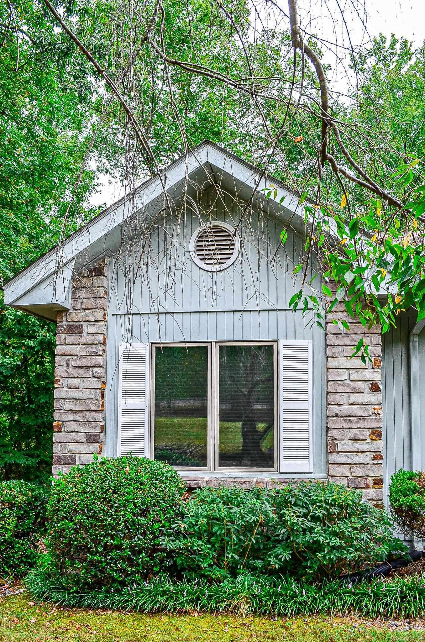 5 Lanza  Hot Springs Village, AR